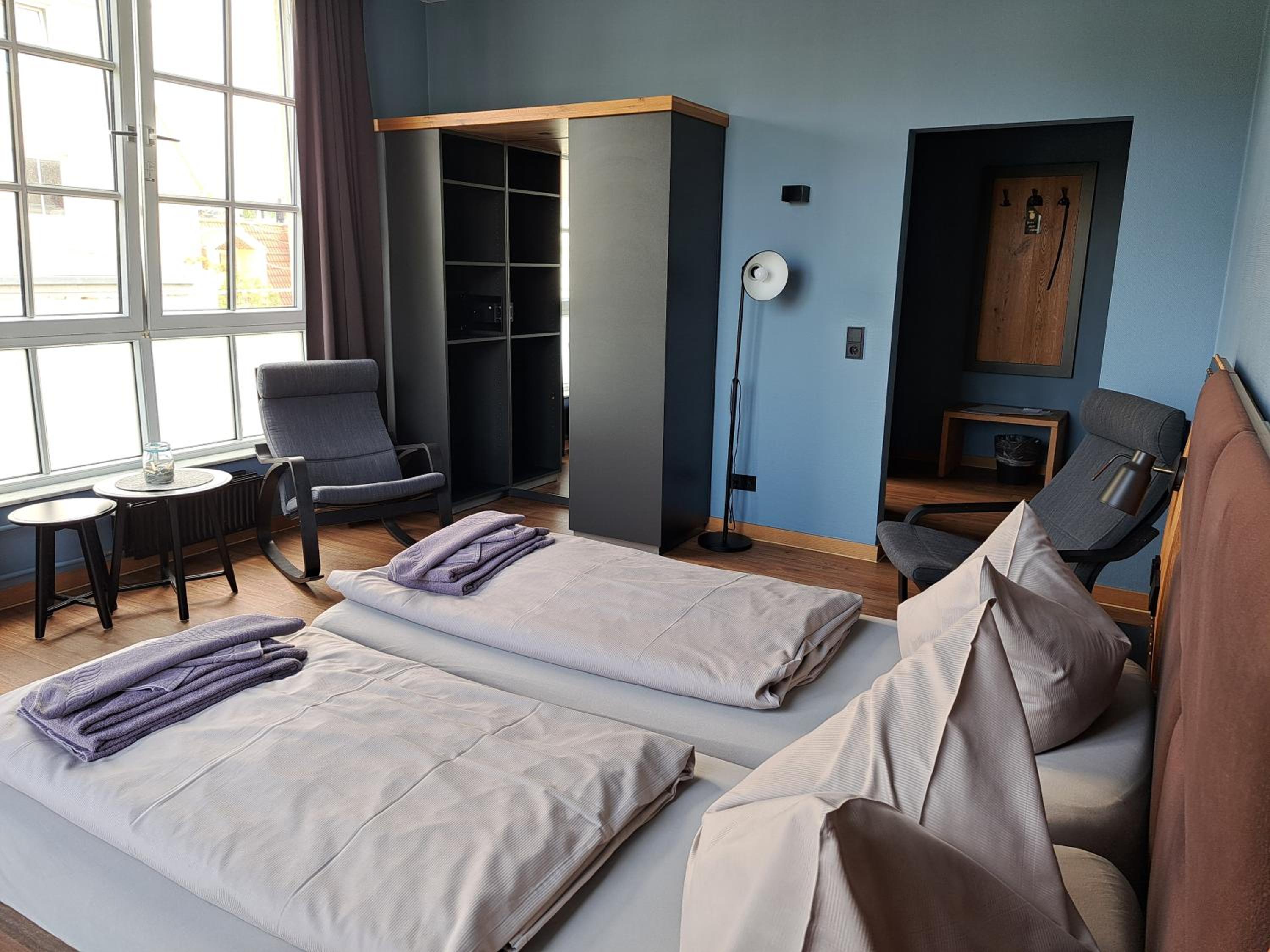 Large Double Room