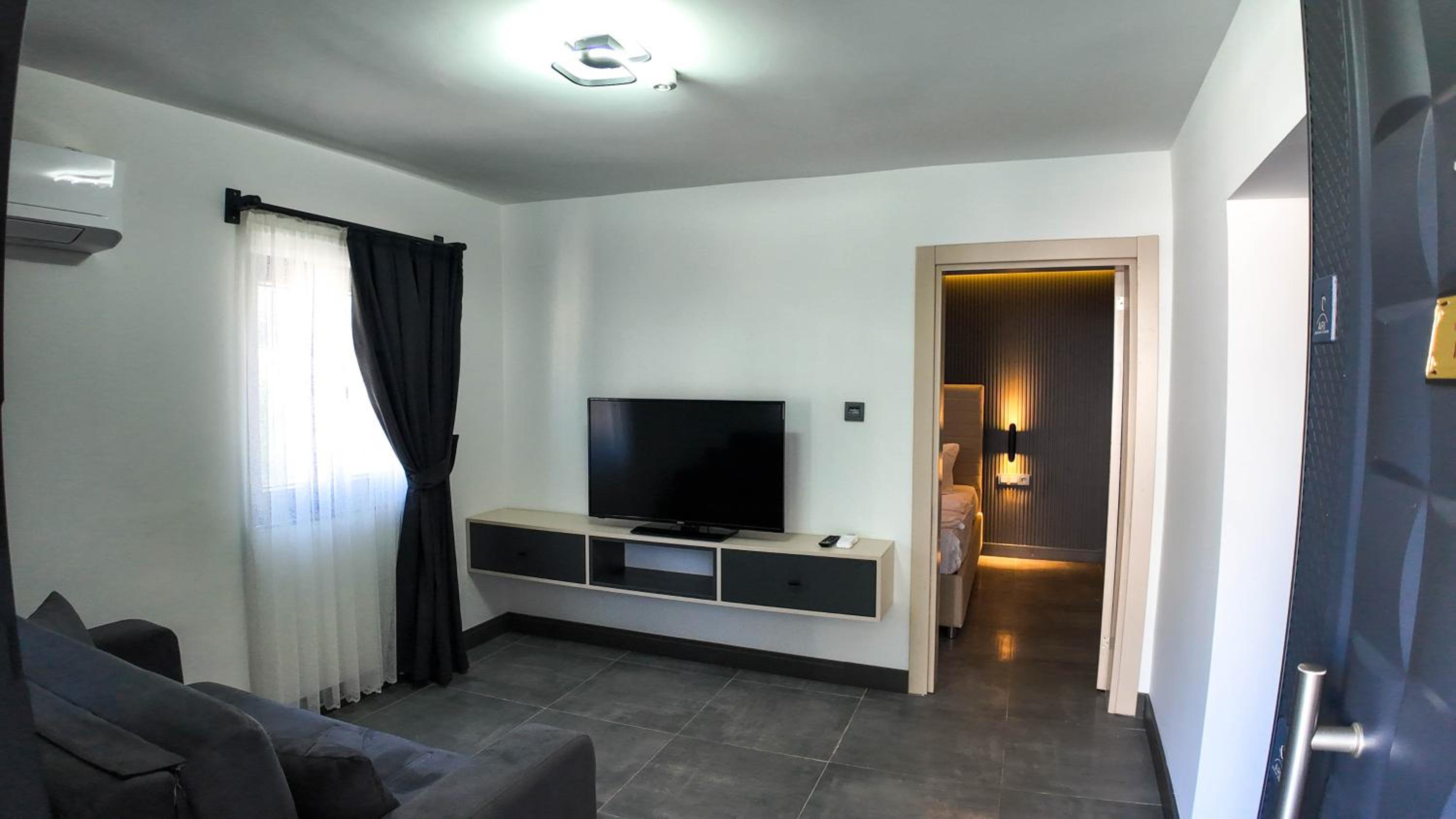 Deluxe Triple Room photo 1