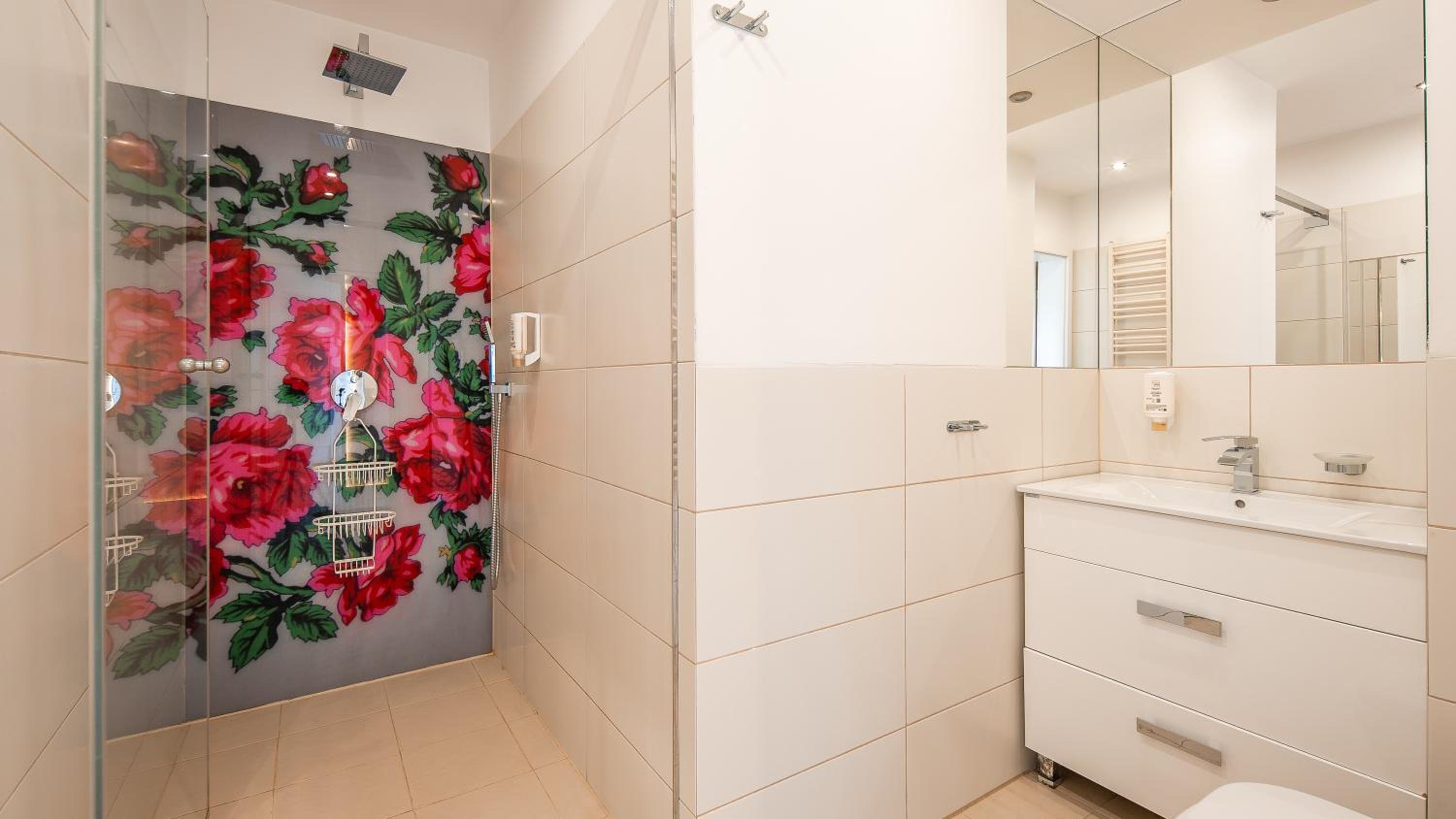 Comfort Suite - Photo 3