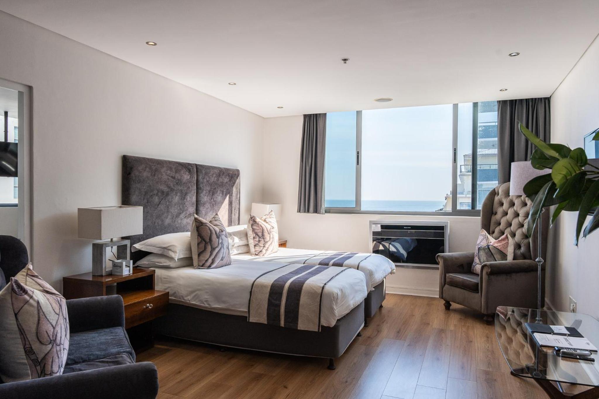 King Suite - Photo 9