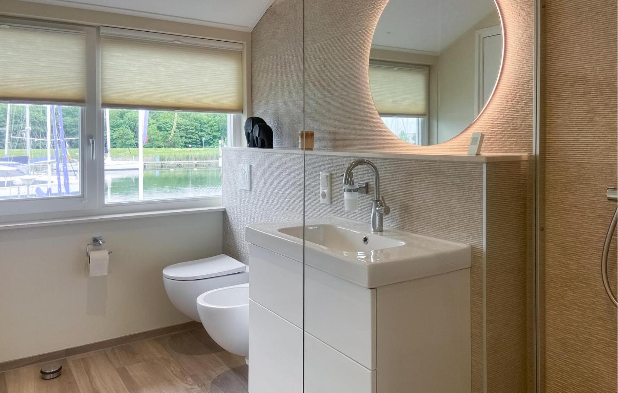 Two-Bedroom Holiday Home photo 2
