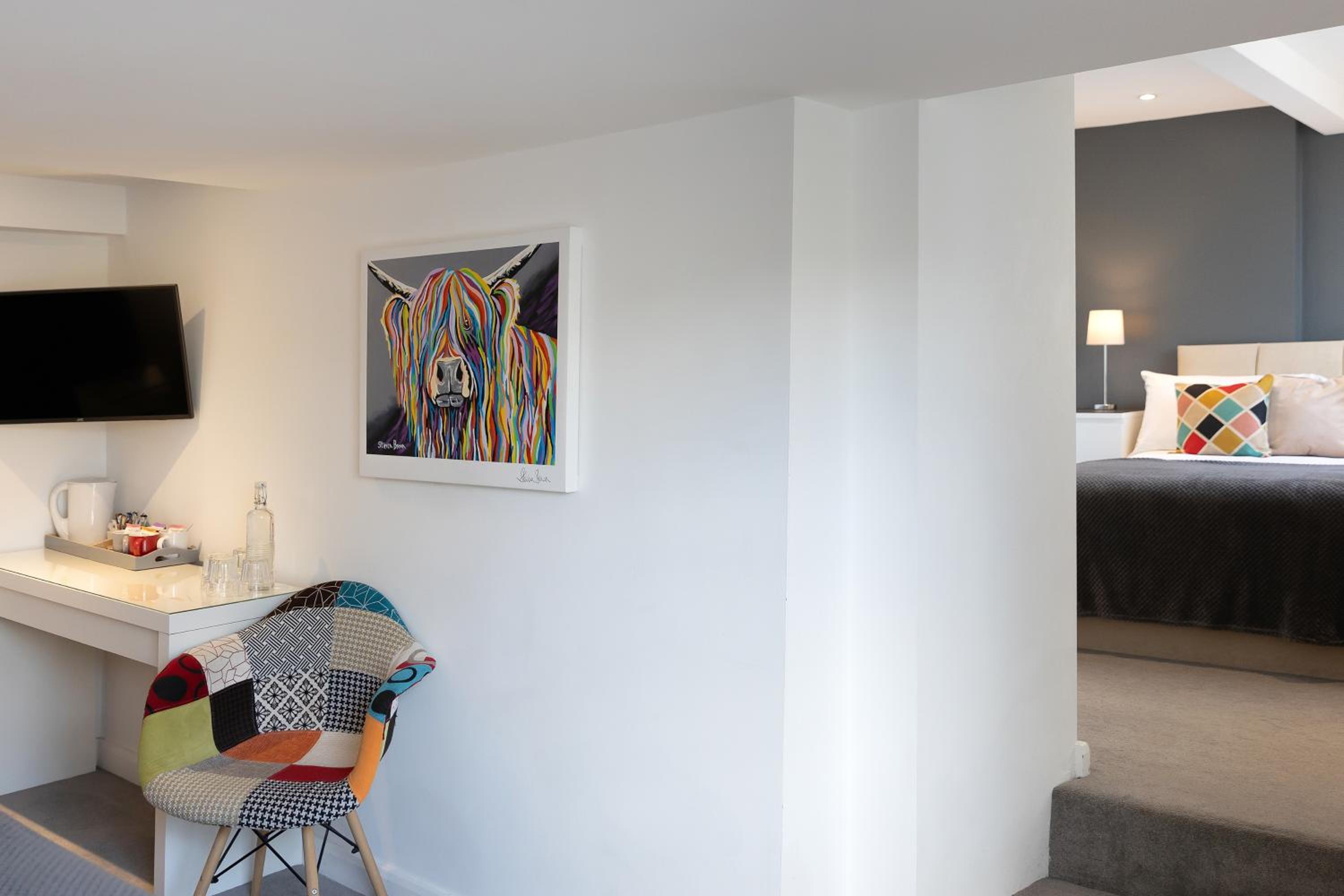 Deluxe Family Suite photo 3