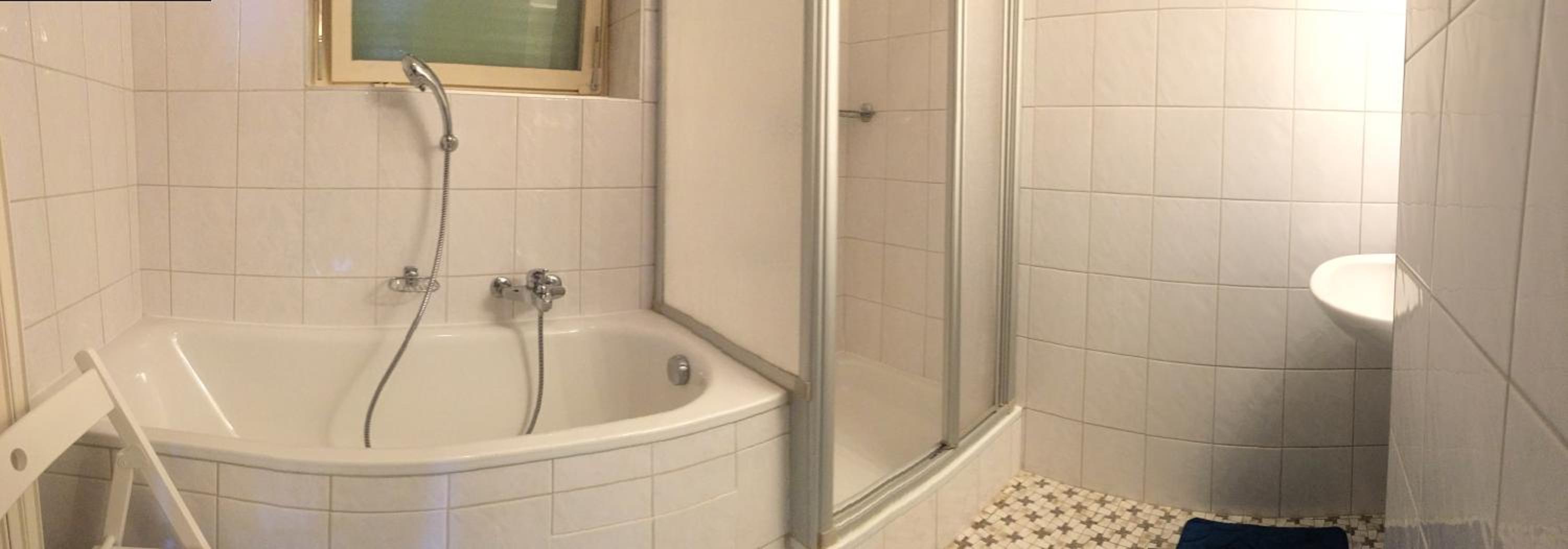 Double or Twin Room with Lake View photo 3