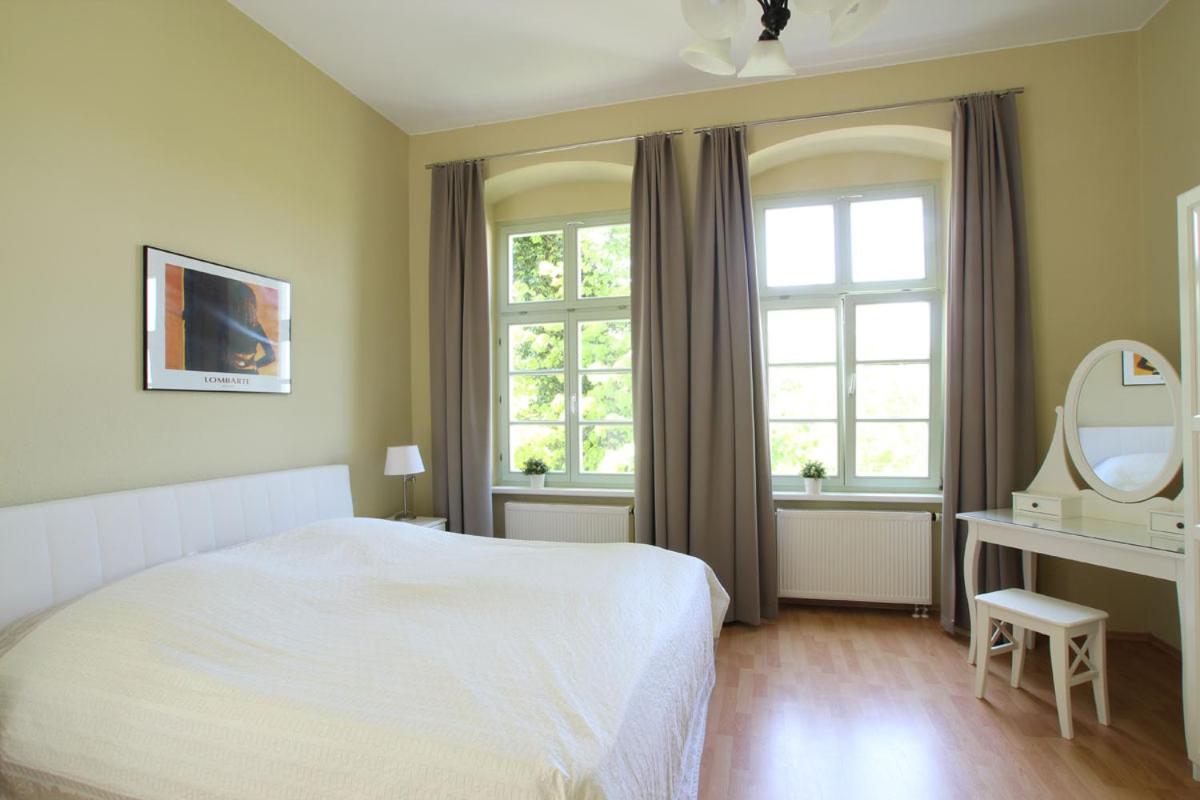 Apartment photo 2