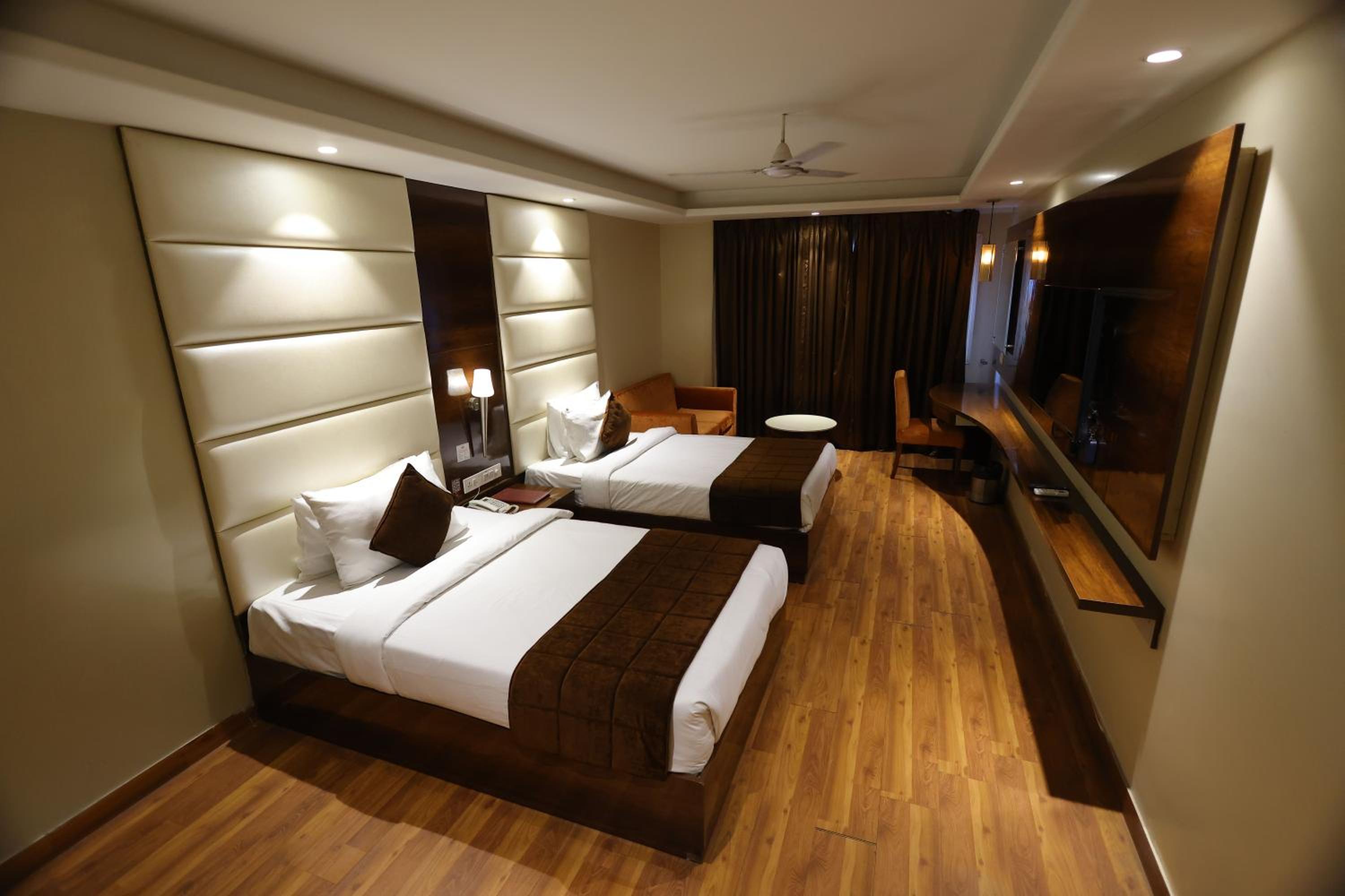 Deluxe Double or Twin Room