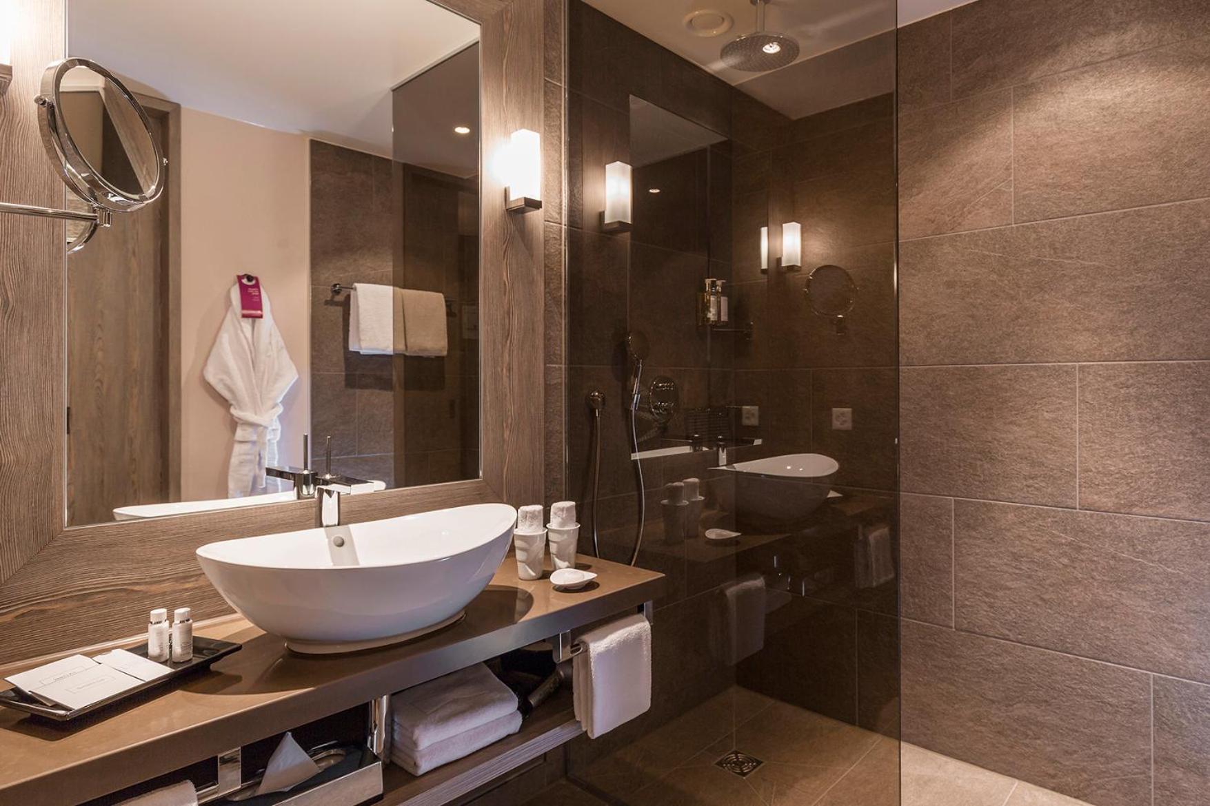 Junior Suite thumbnail 6
