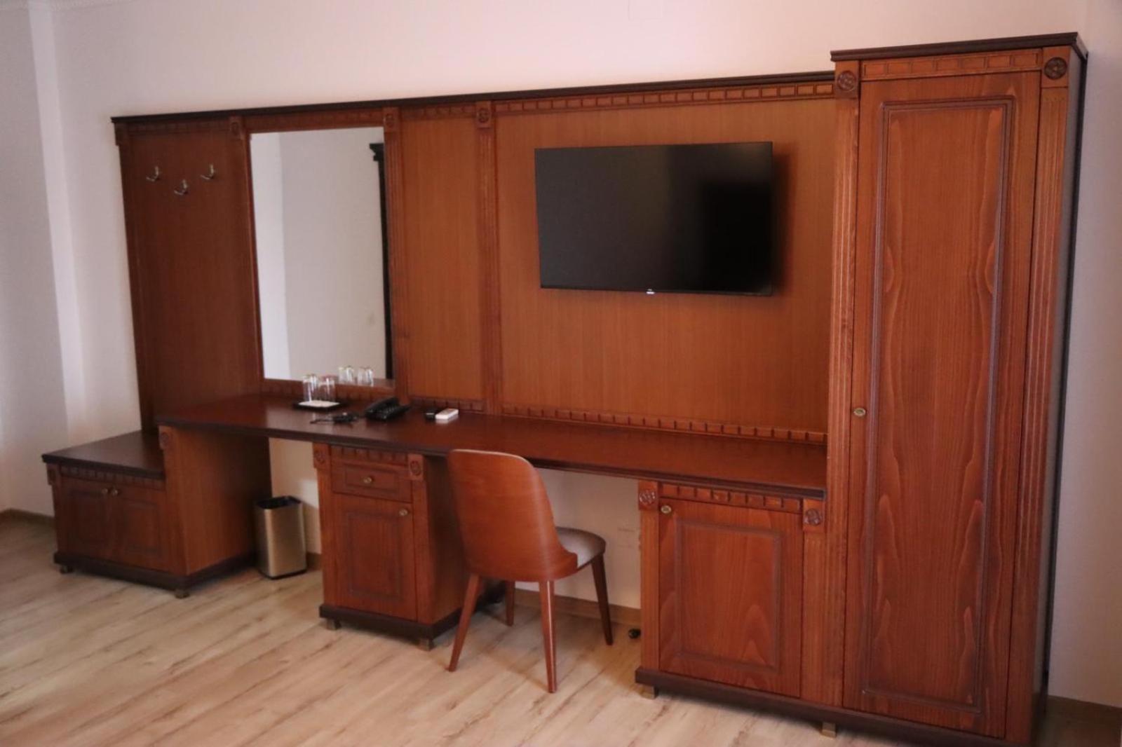King Room with Balcony