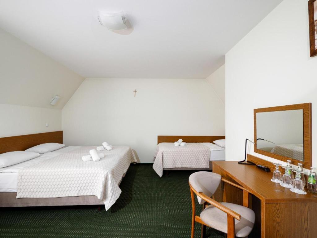 Triple Room with Balcony photo 1
