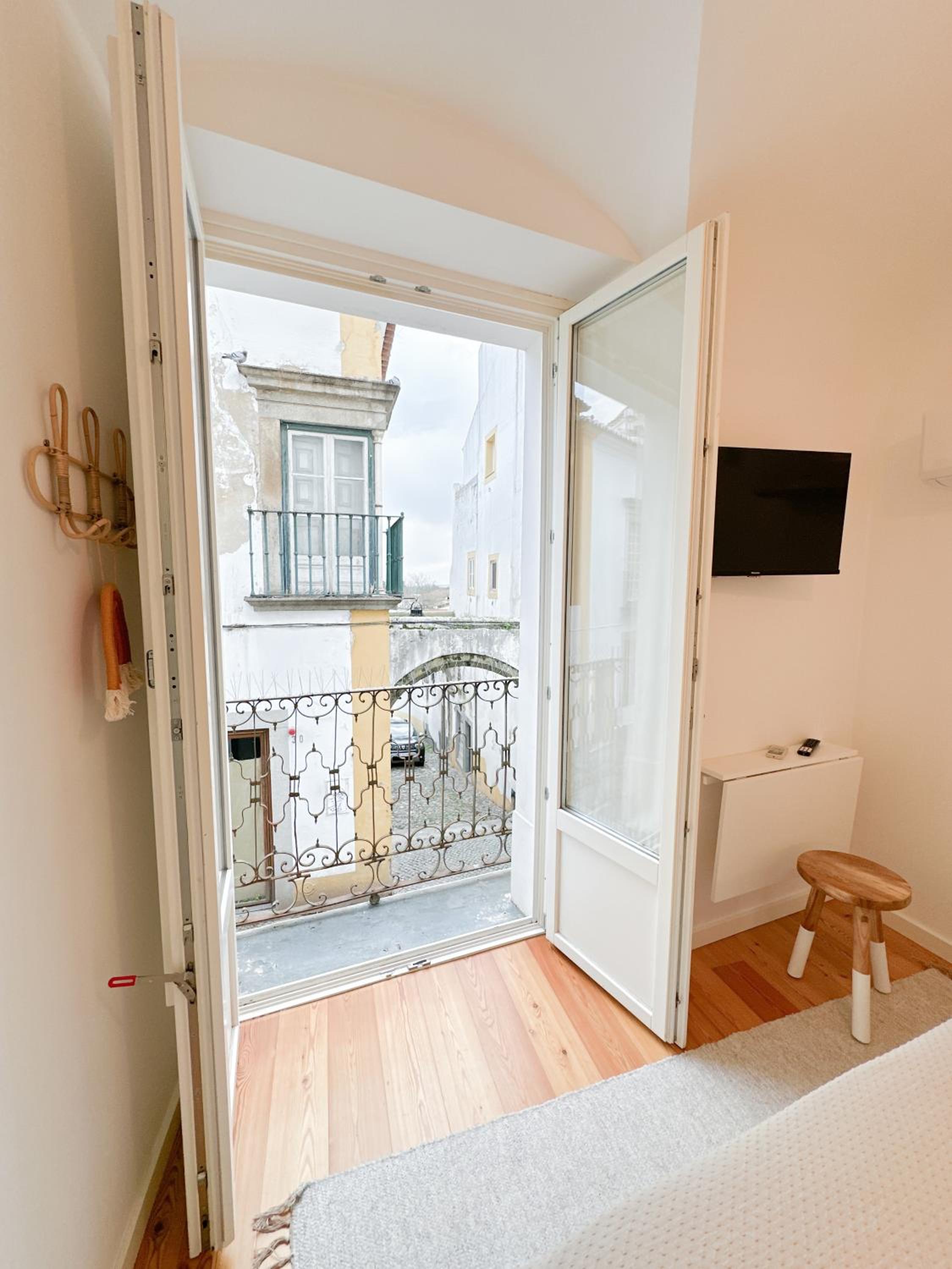 Double Room with Private Bathroom photo 3