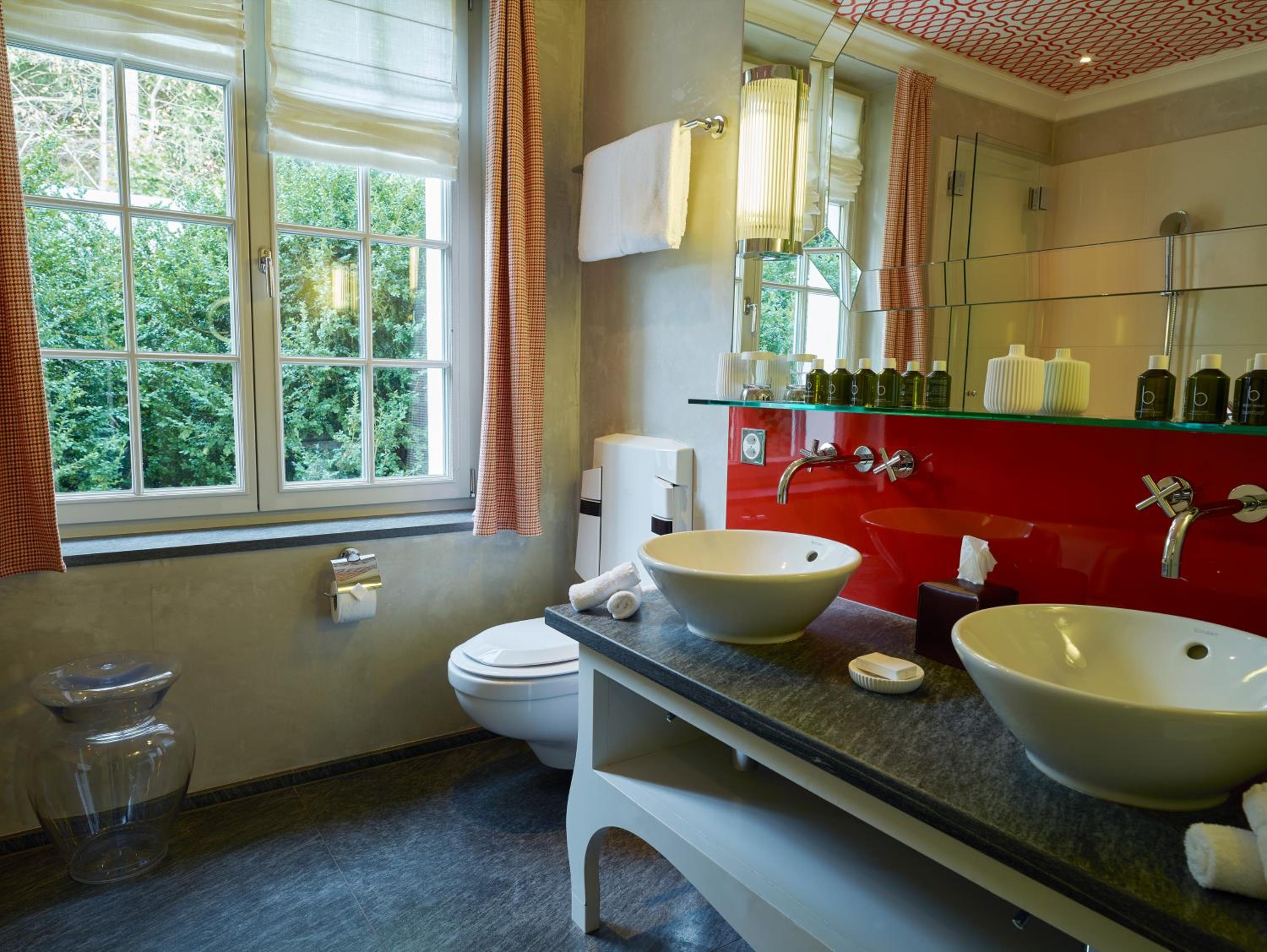 Double Room with Forest View - Photo 2