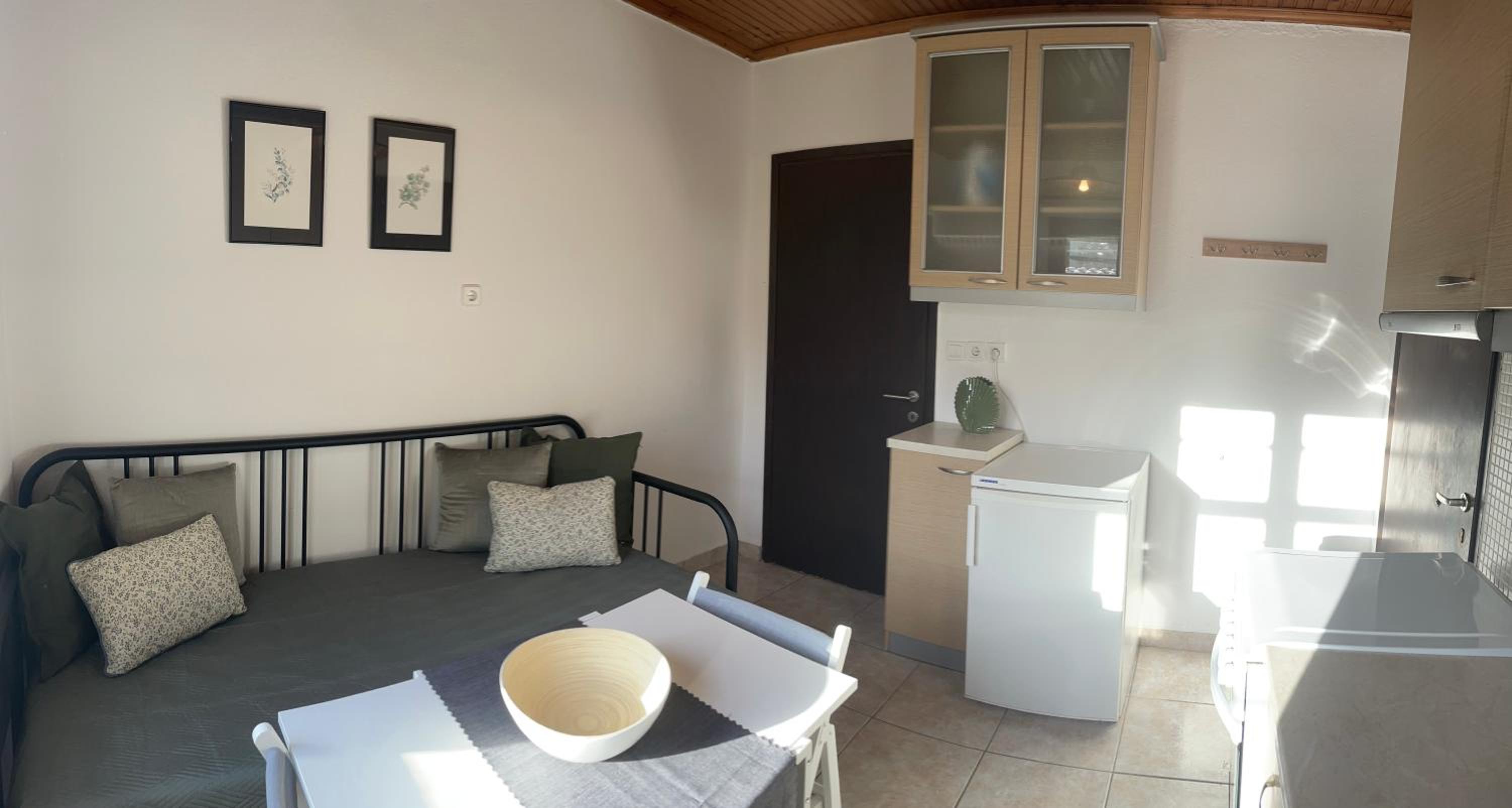 Three-Bedroom Villa photo 1