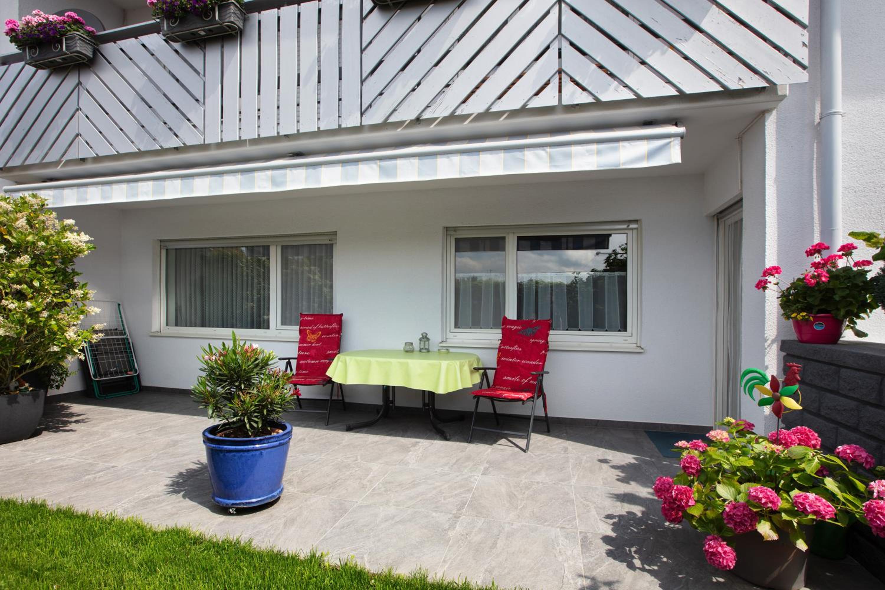 Apartment with Terrace photo 2