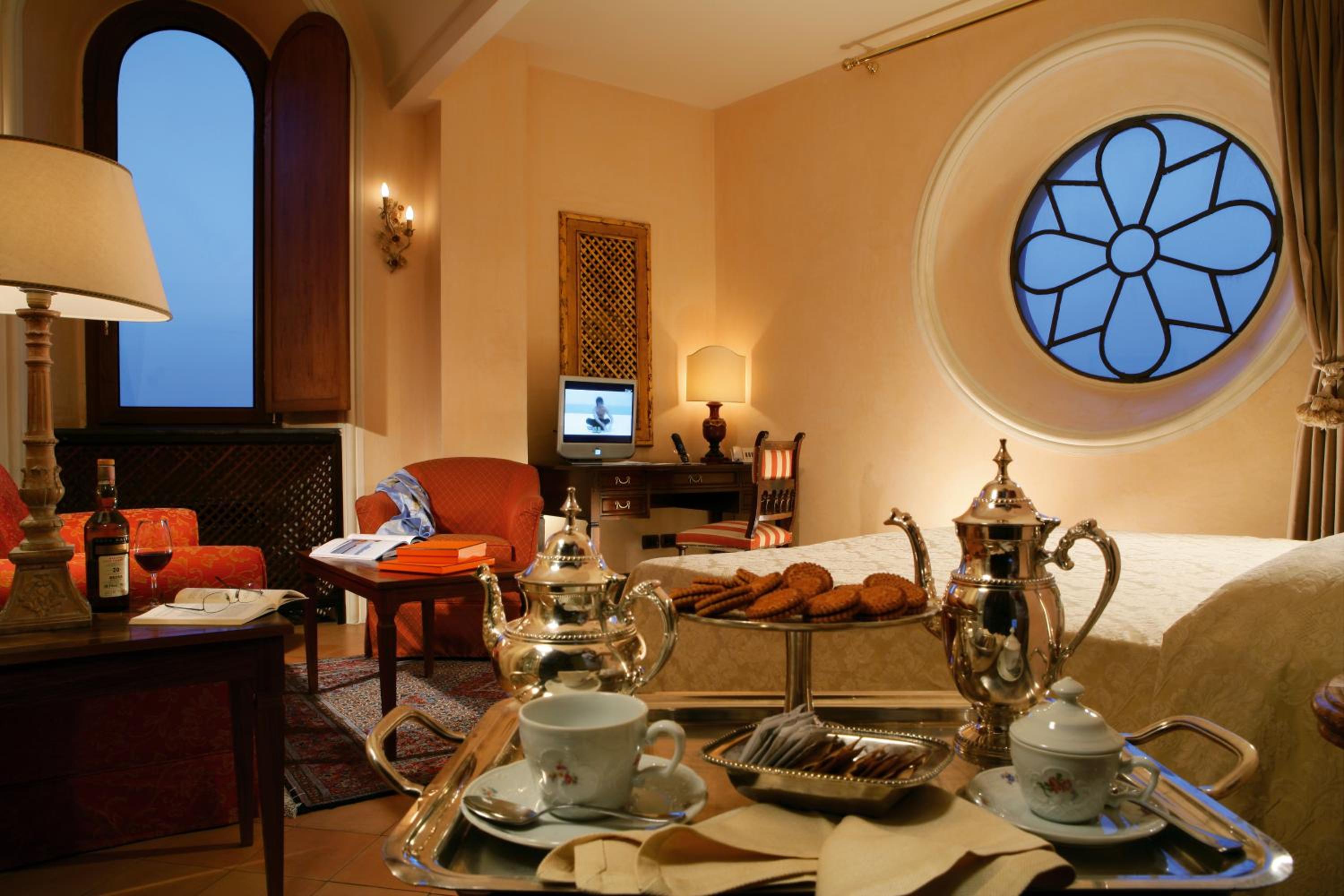 Superior Double or Twin Room with Sea View - Photo 16