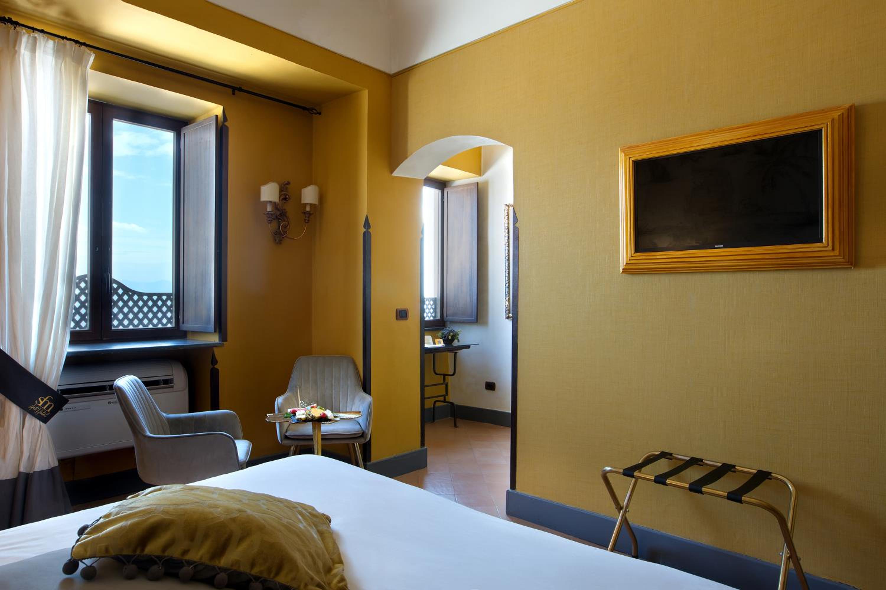 Superior Double or Twin Room with Sea View - Photo 3