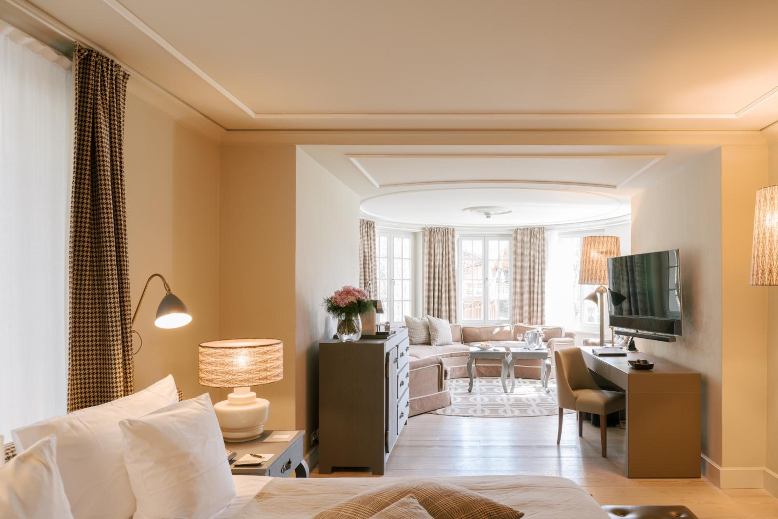 Two-Bedroom Suite - Photo 1