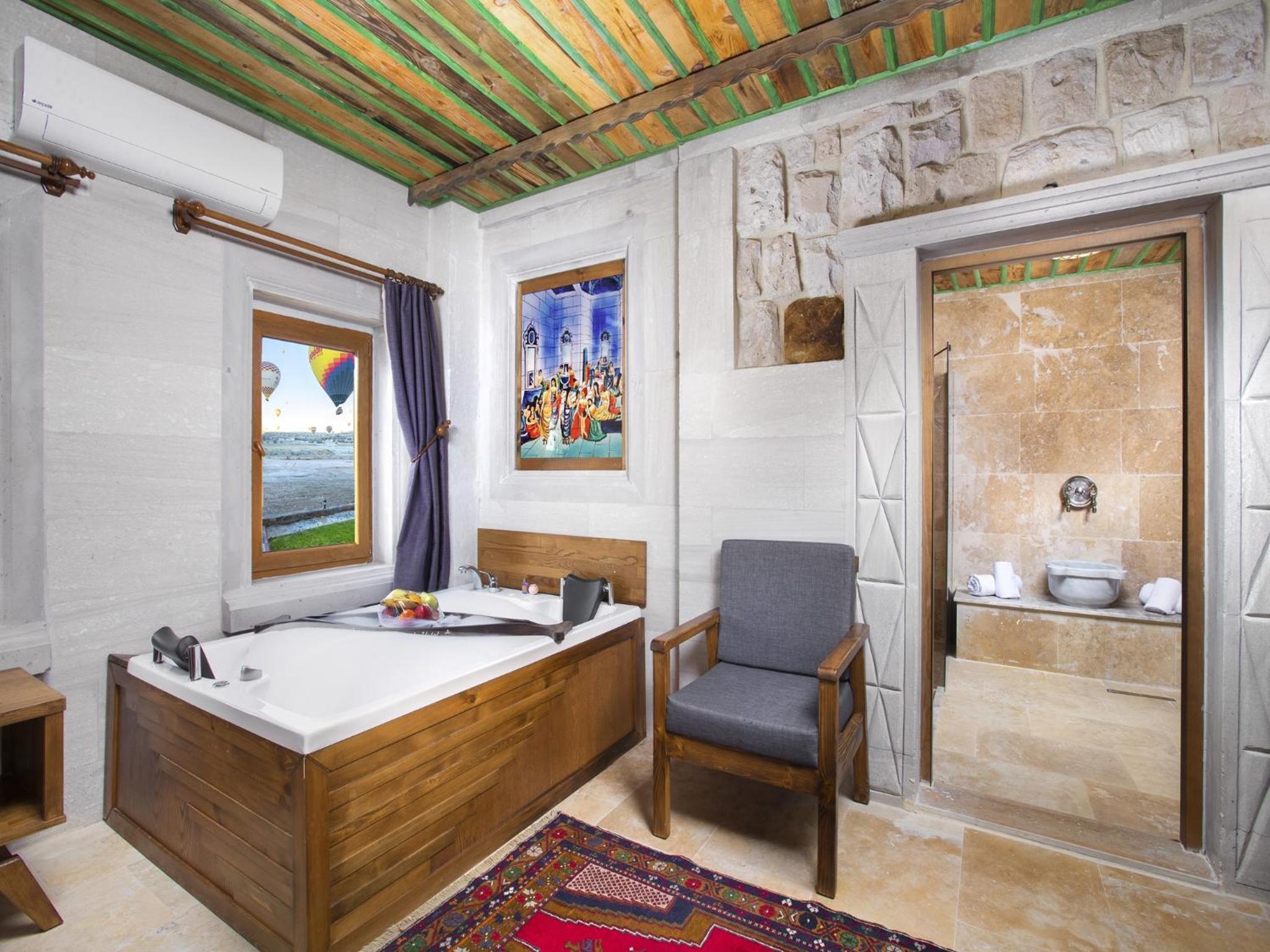Suite with Terrace photo 3