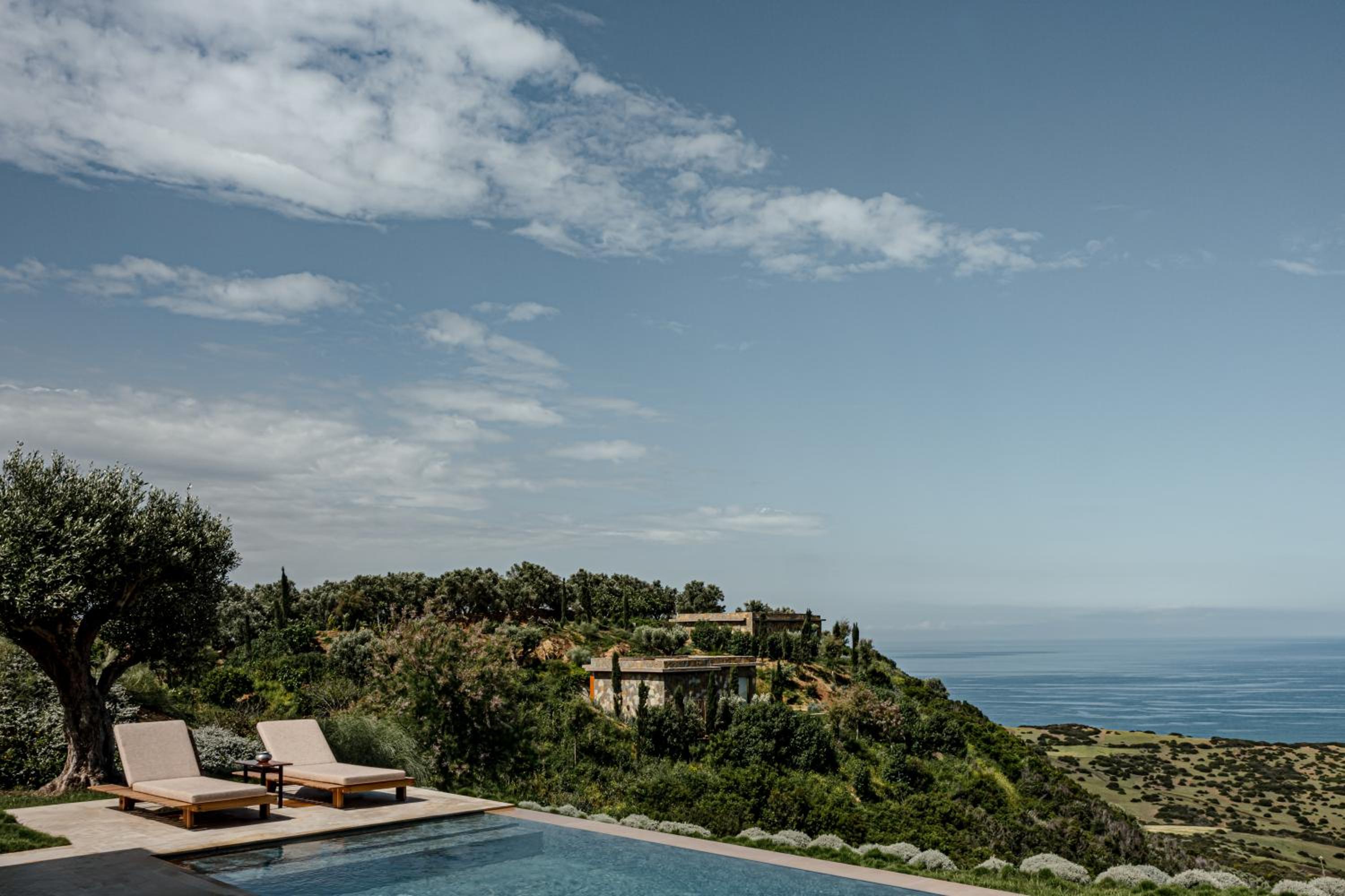 Sirine Pool Suite with Ocean View - Photo 6