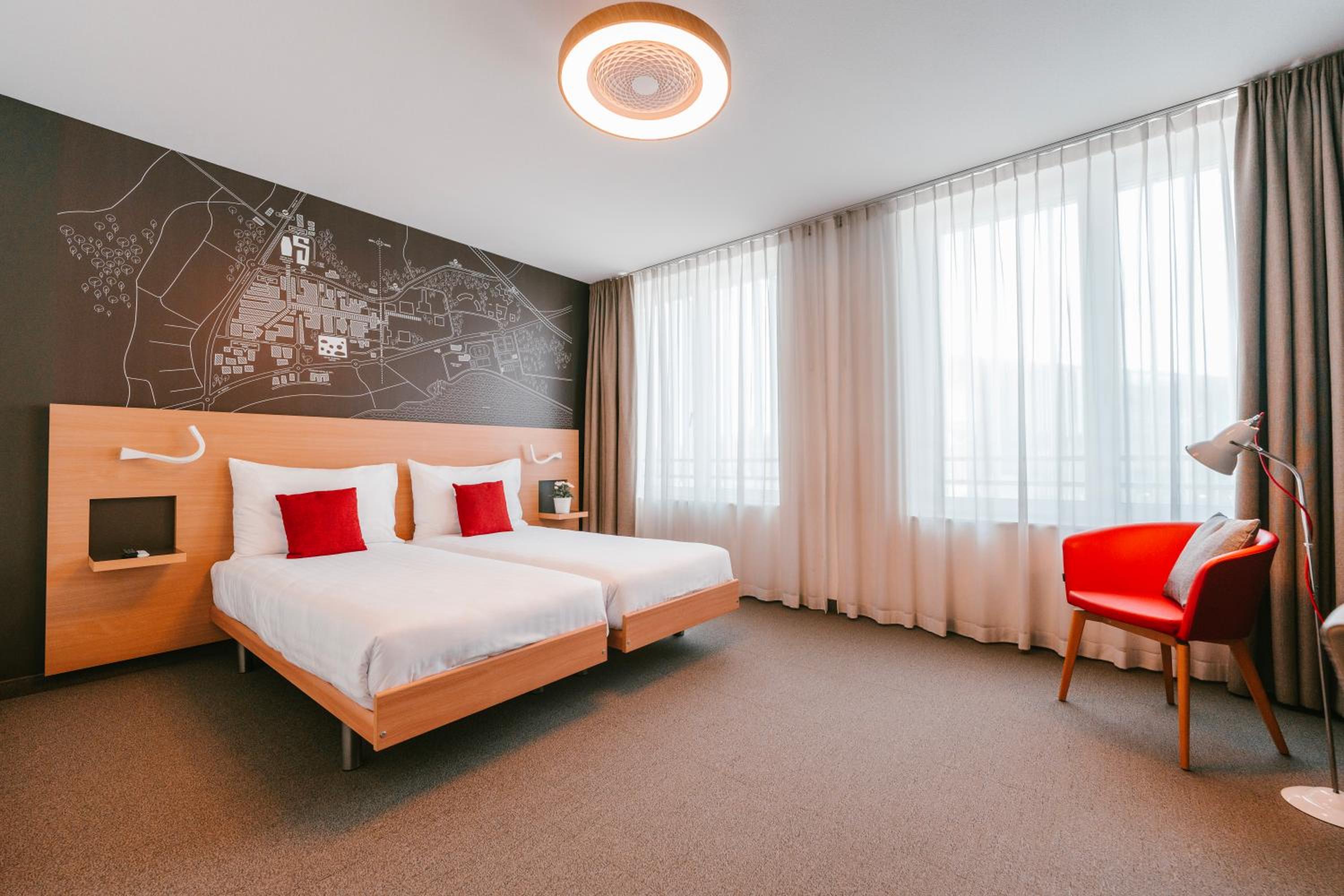 Standard Double or Twin Room photo 2