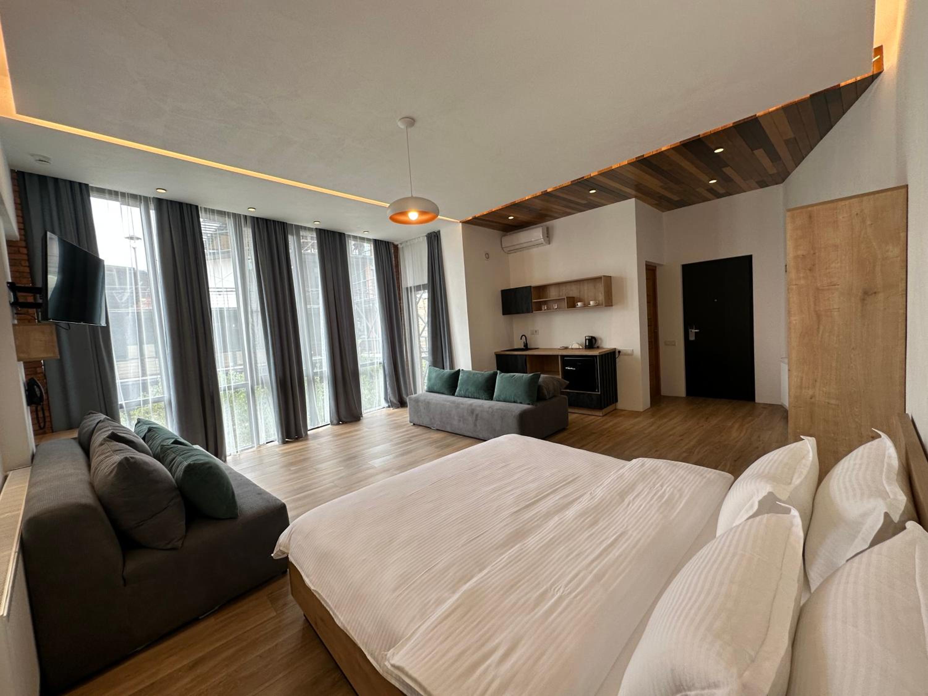 Apartment With View And Balcony