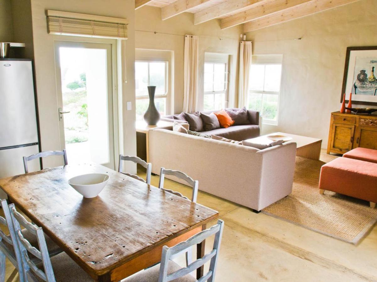 Traditional Cottage 2