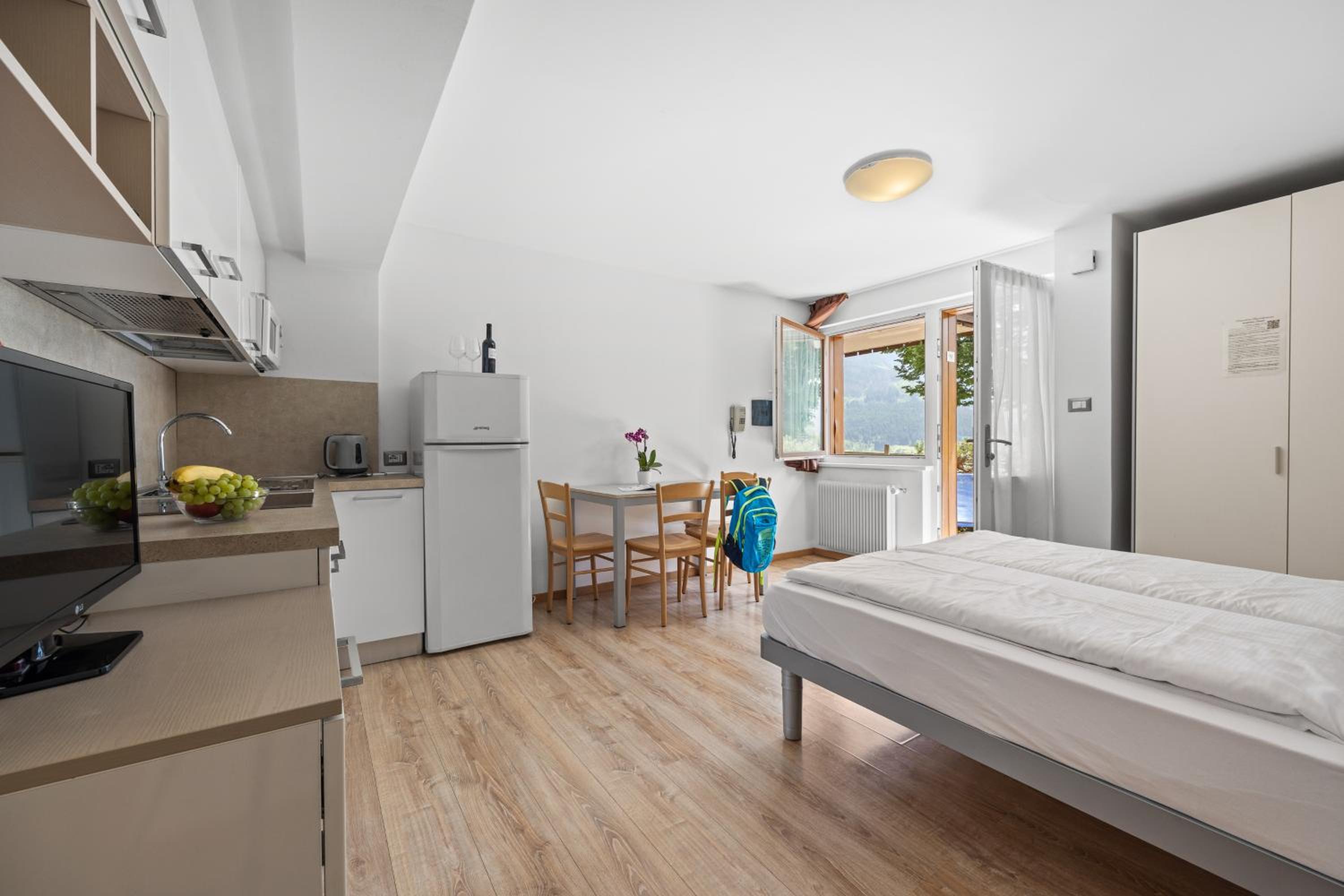  One-Bedroom Apartment with Garden View (4 People) photo 2