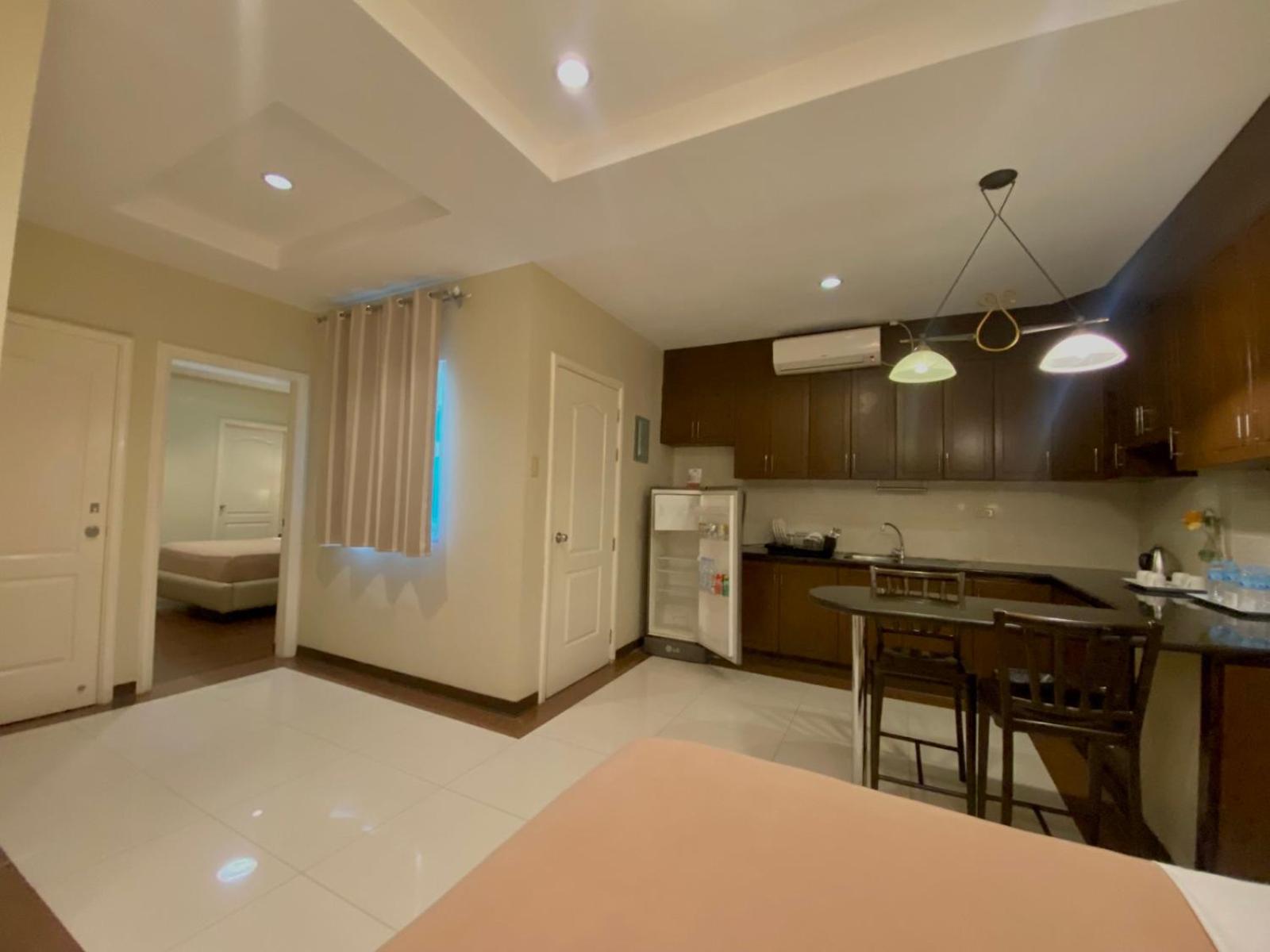 Family Suite - Photo 5