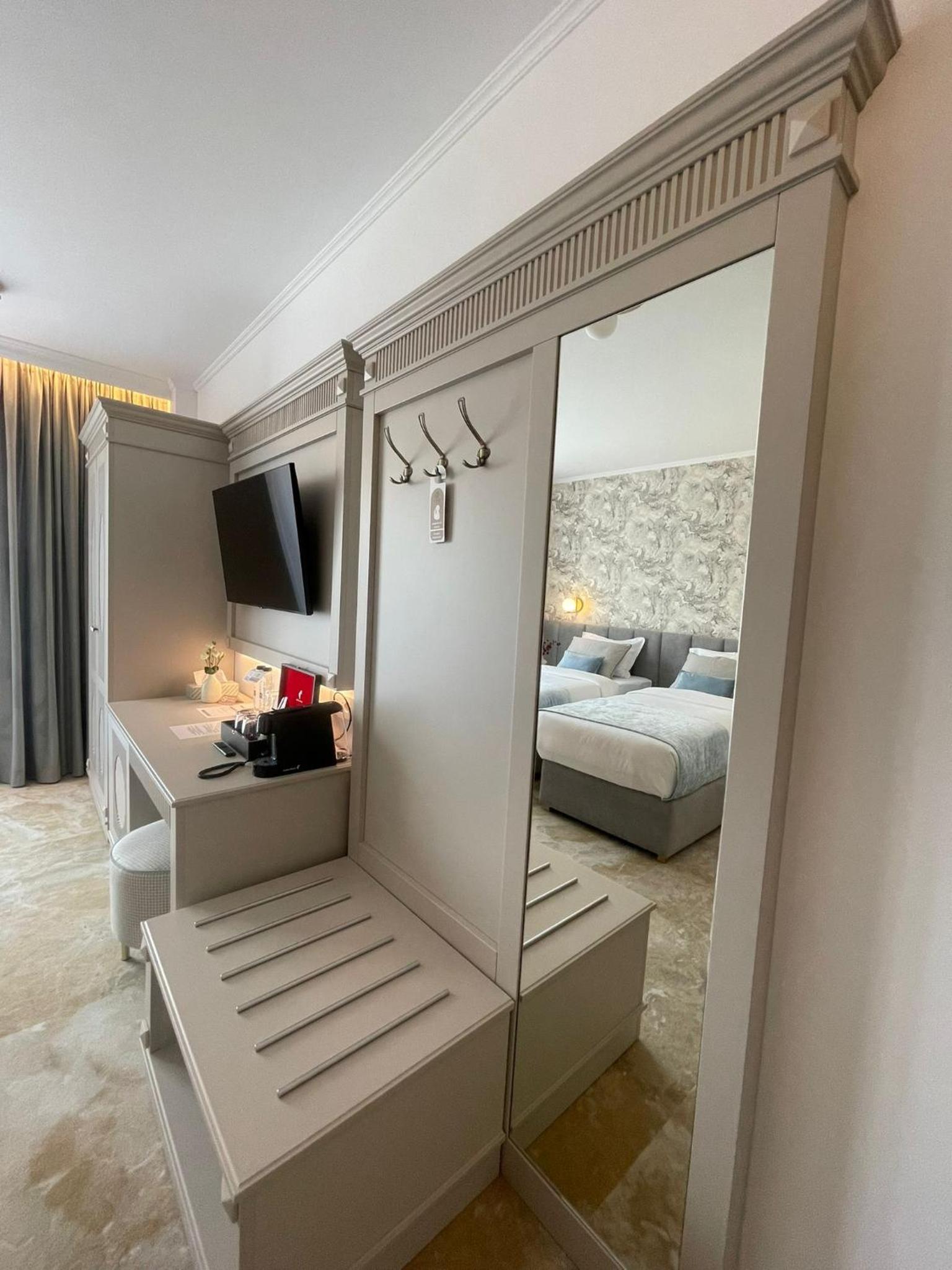 Standard Twin Room photo 2