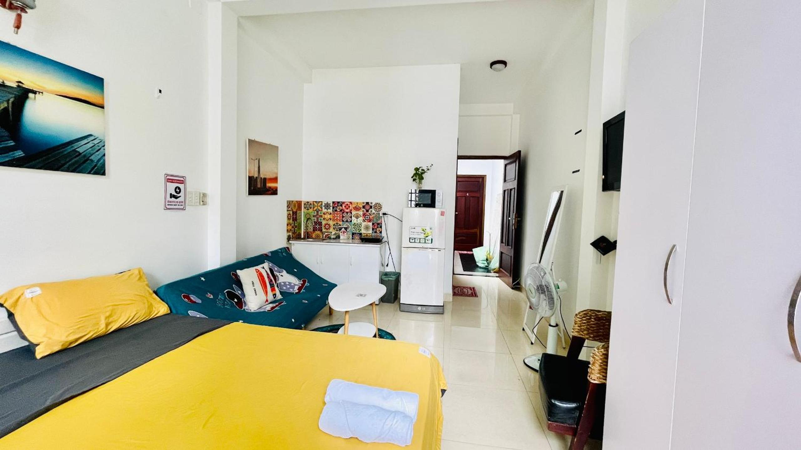 Studio With Balcony