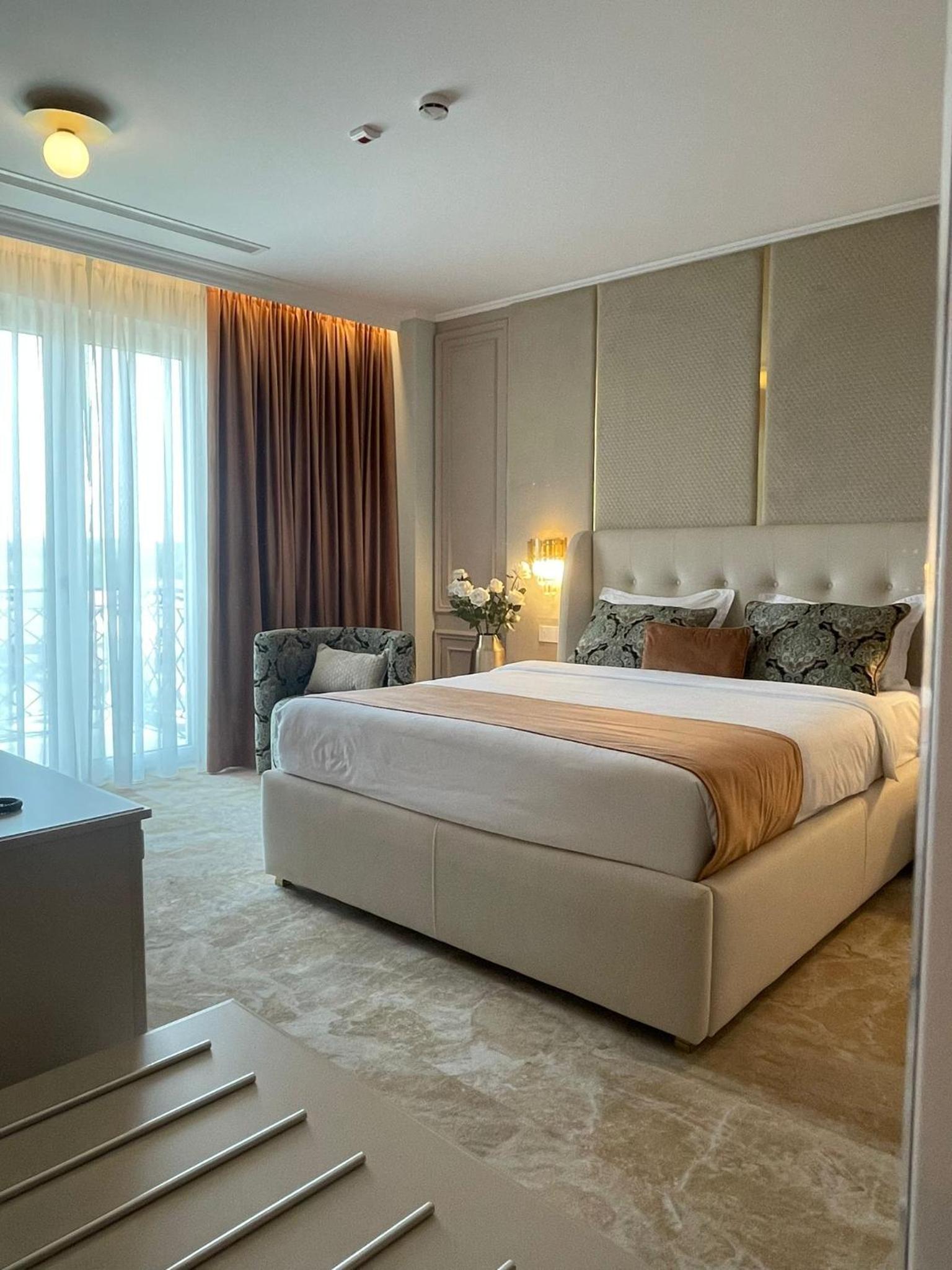 Superior Queen Room photo 3