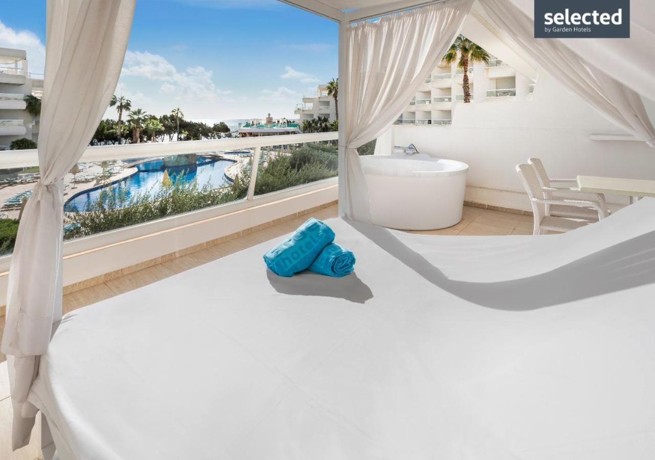Deluxe One-Bedroom Apartment with Ocean Views and Hot Tub - Selected Club photo 3