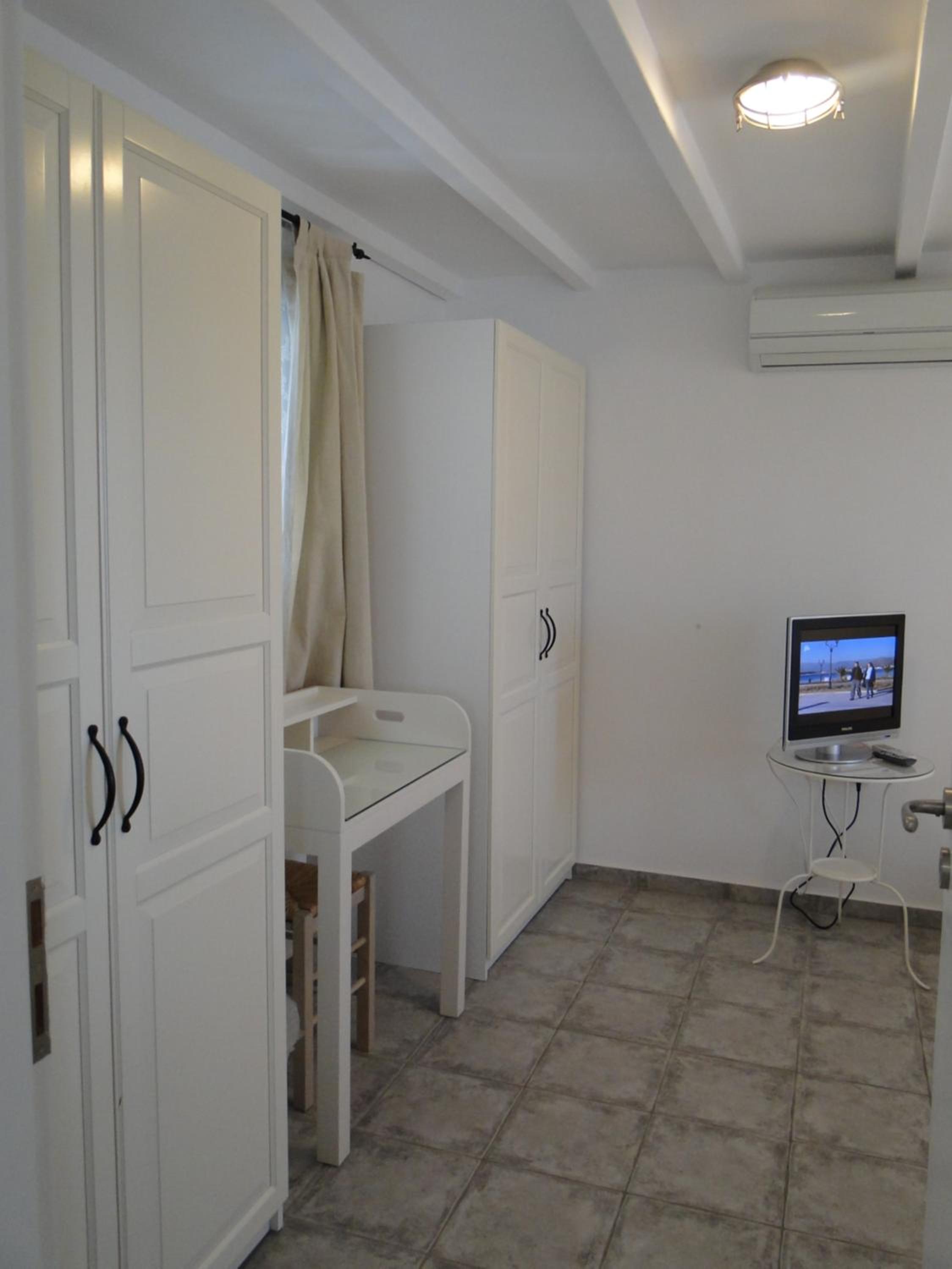 Triple Room with Terrace