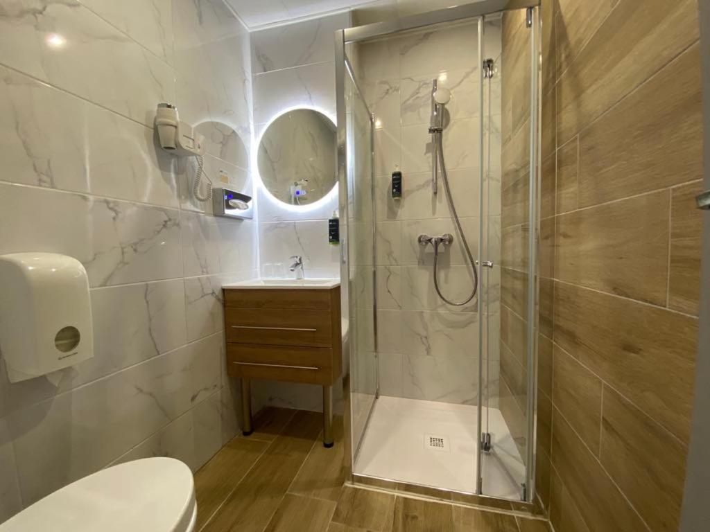 Club Double Room (17 m2) - Photo 7