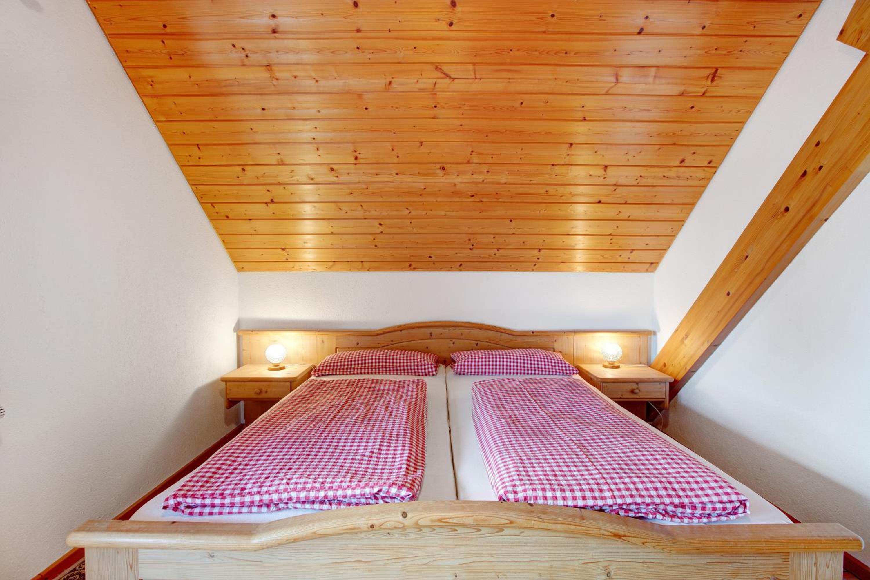Two-Bedroom Deluxe Apartment with Balcony photo 2
