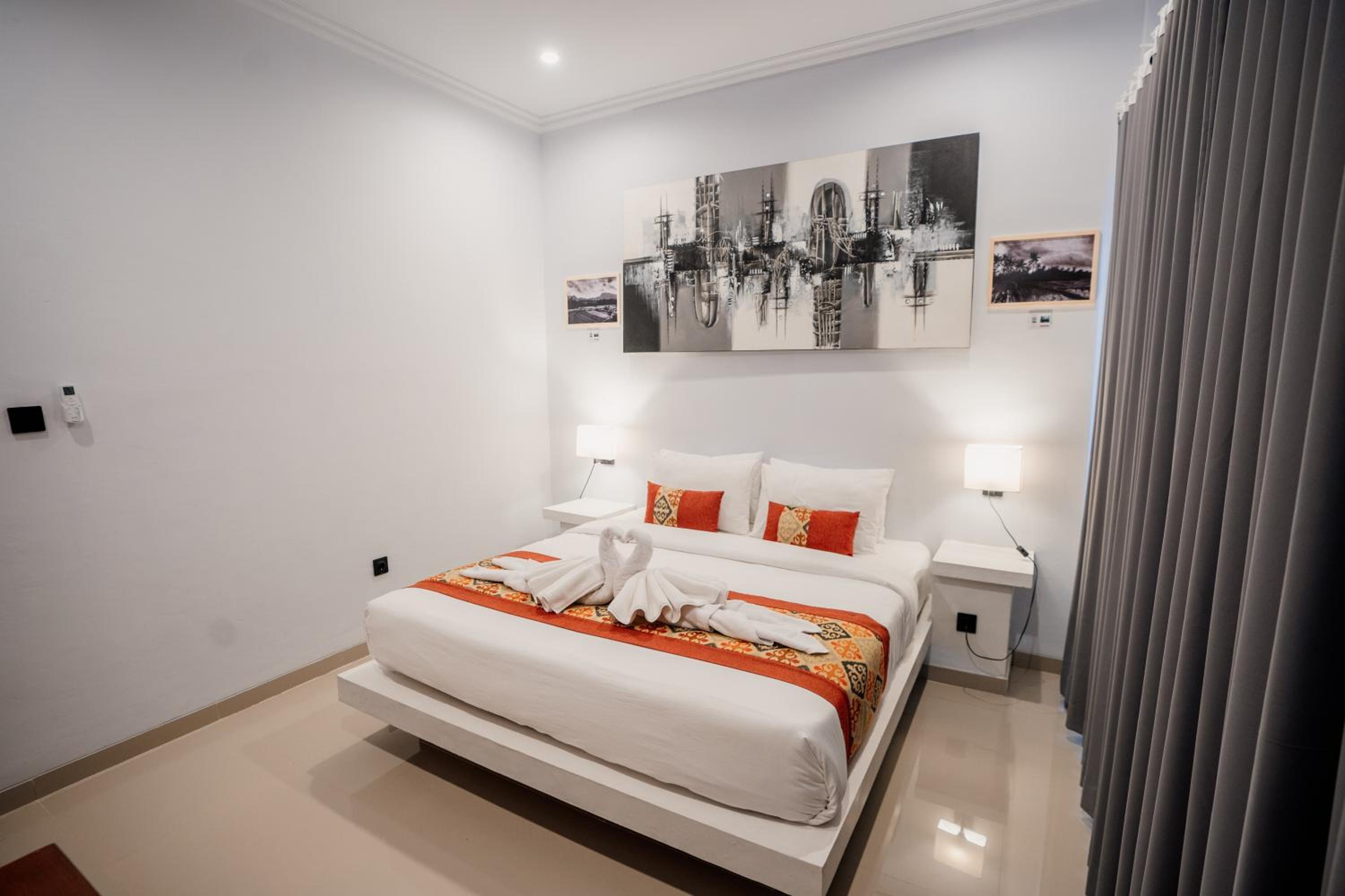 Deluxe Double Room - Photo 19