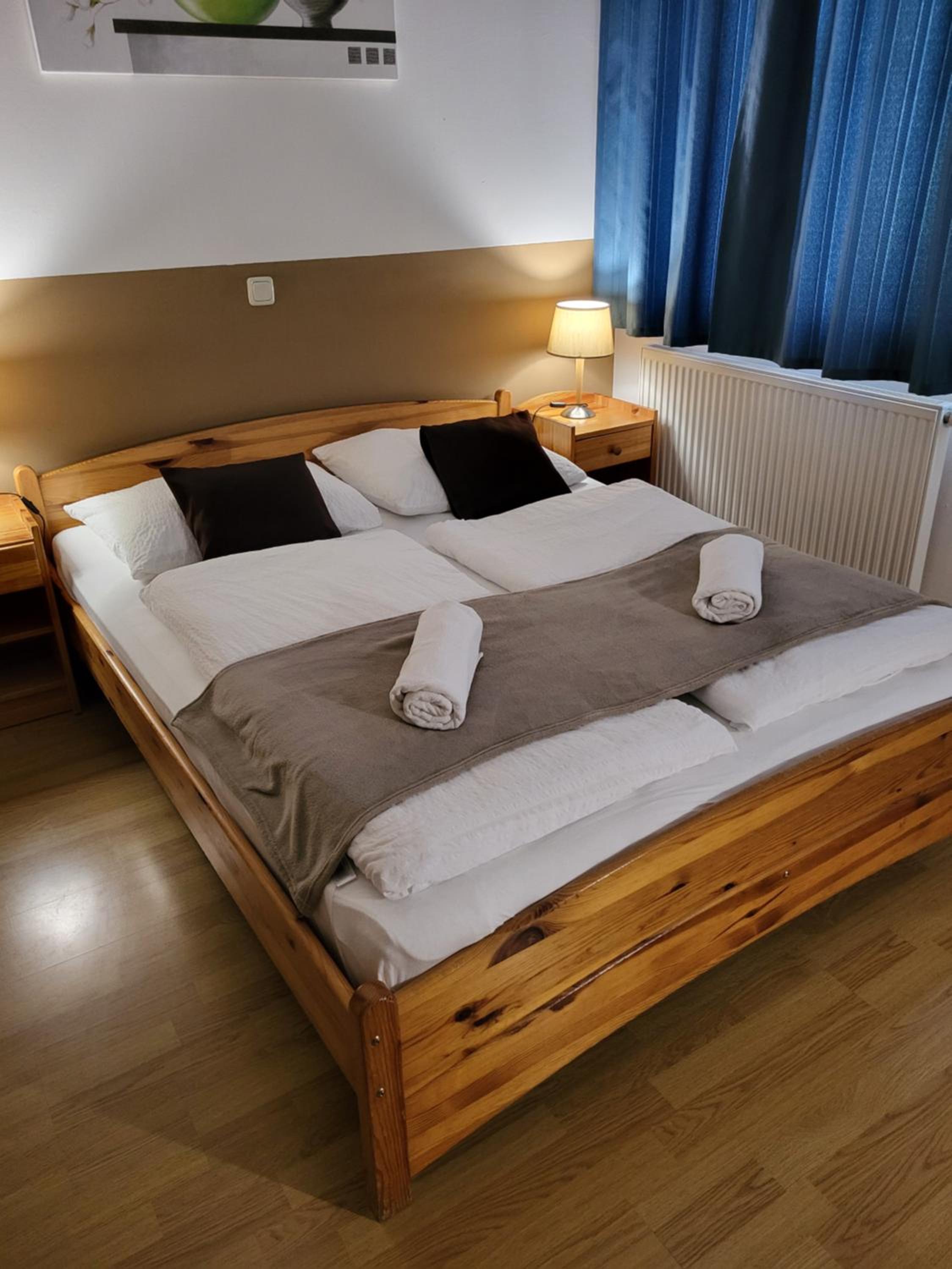Double Room - Photo 6