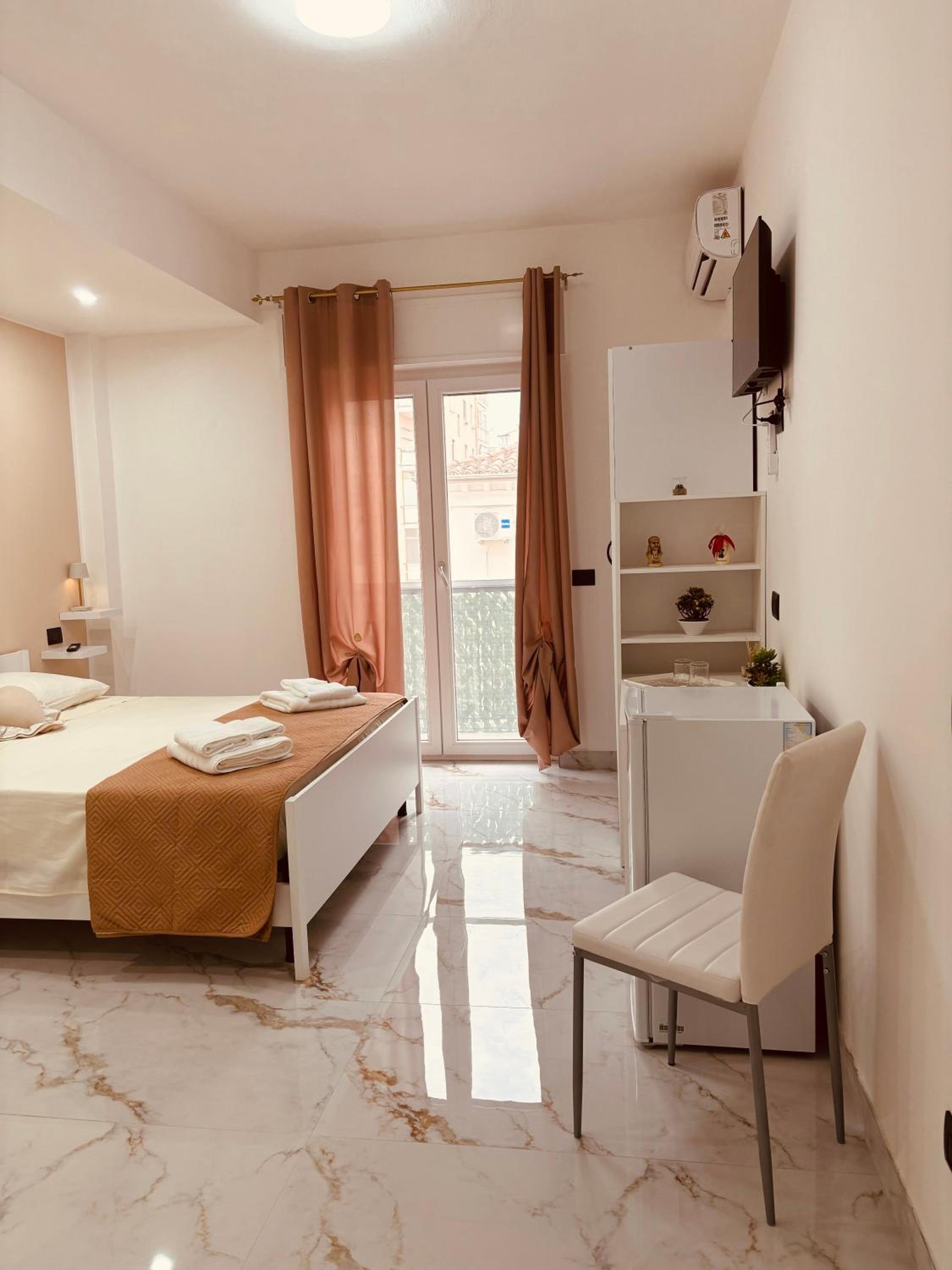 Superior Triple Room with Sea View photo 3