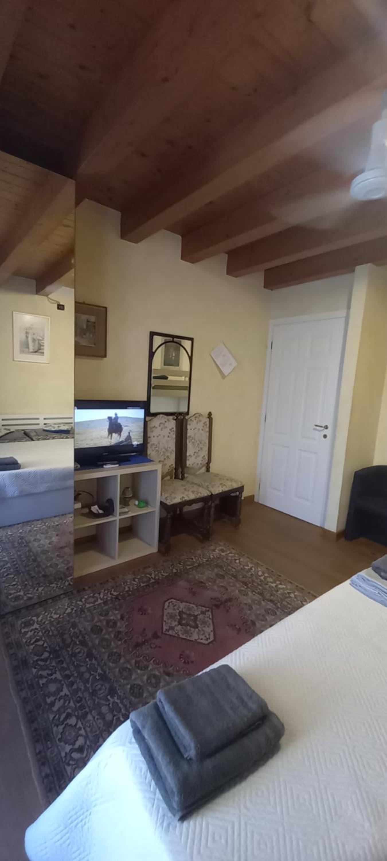 Classic Quadruple Room - Photo 1