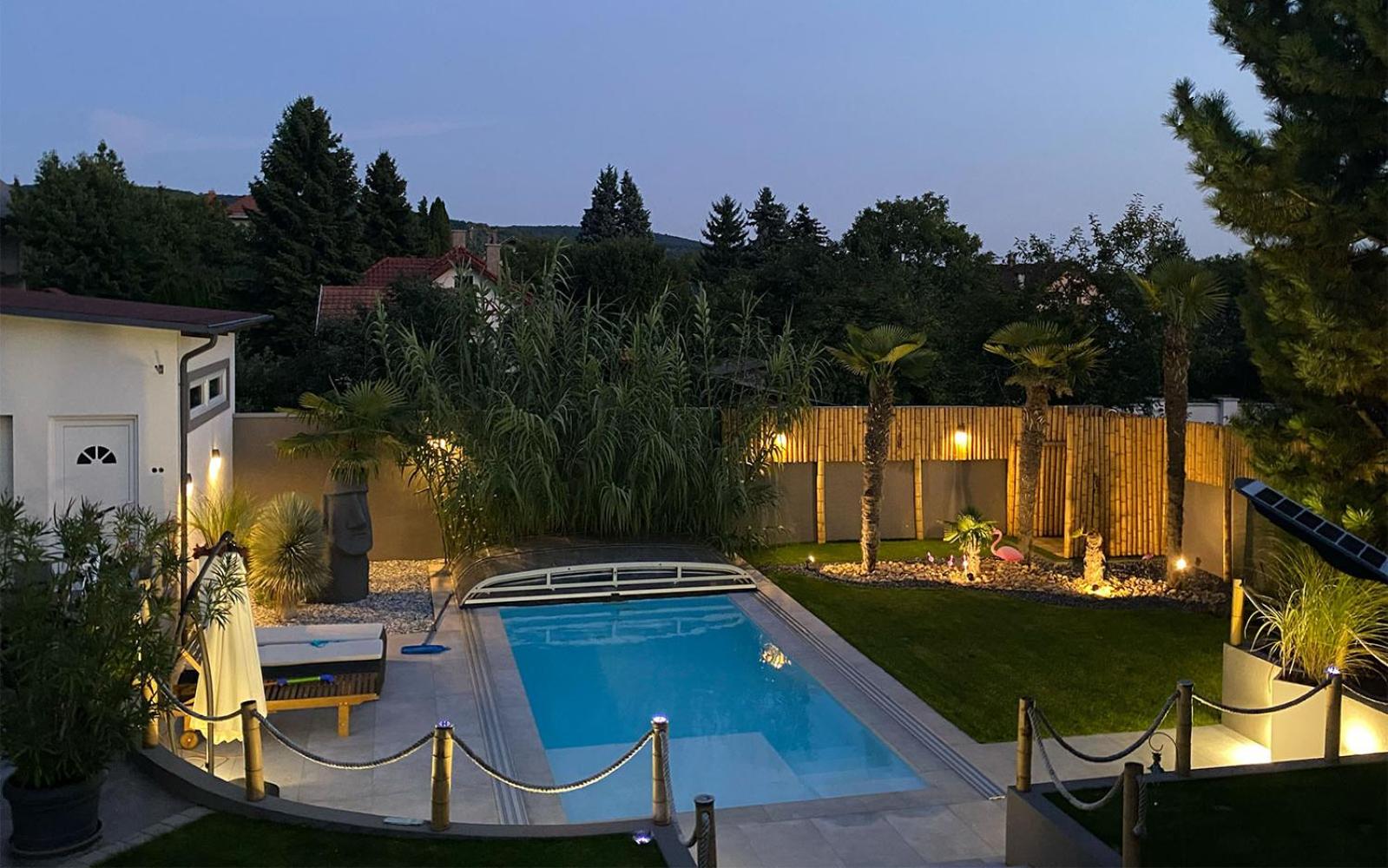 One-Bedroom Apartment with Pool View photo 2