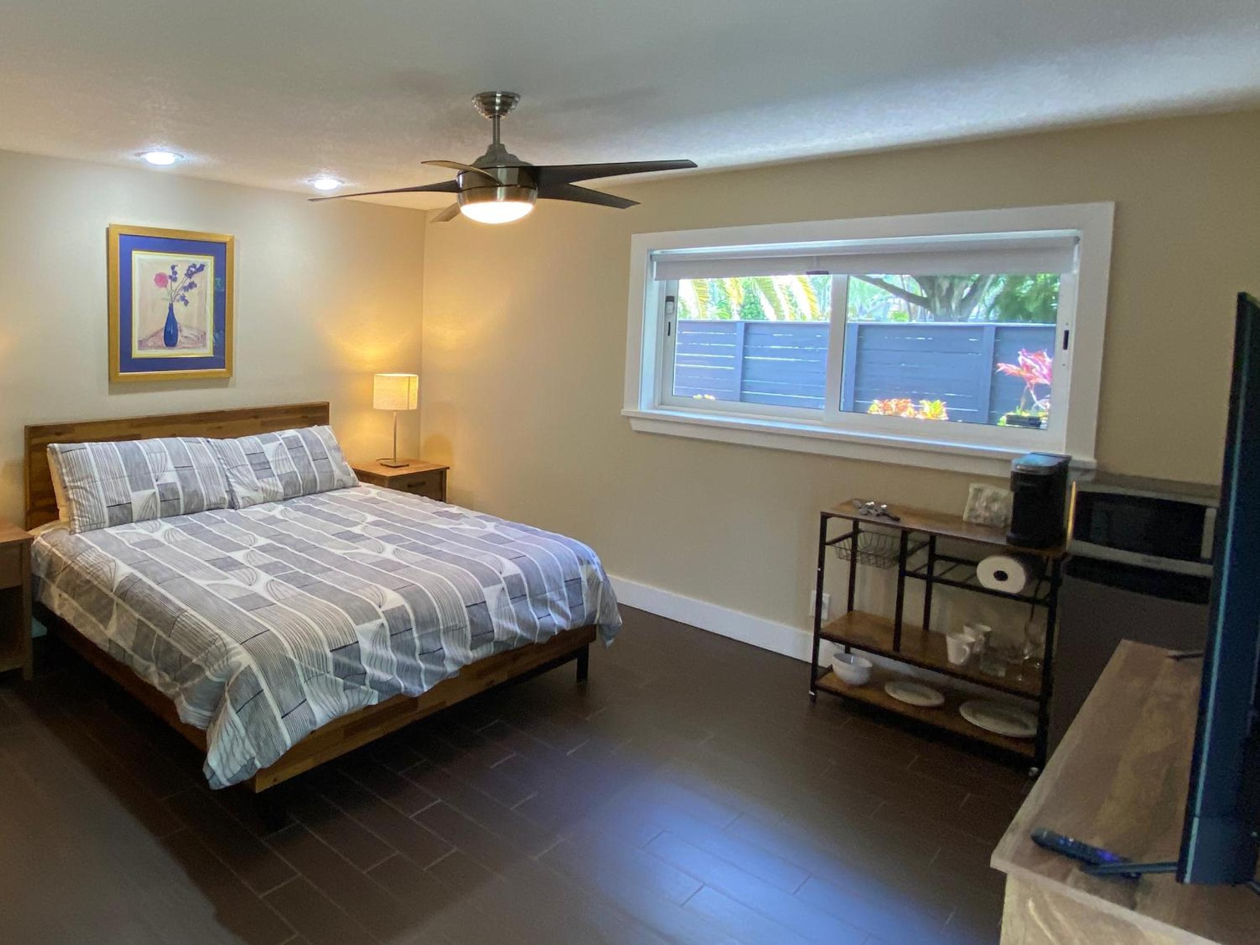 King Room with Pool View