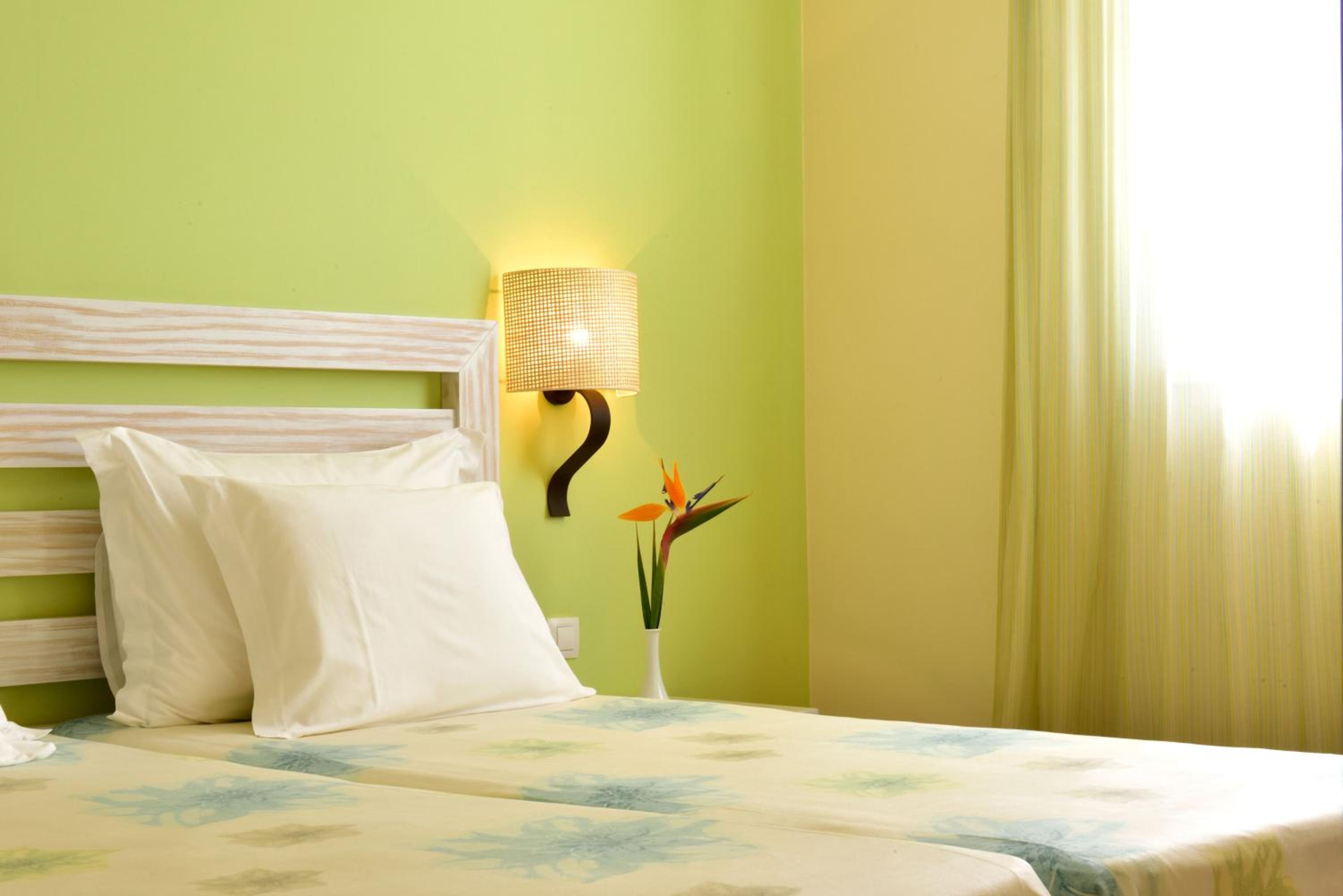 Double or Twin Room with Side Sea View