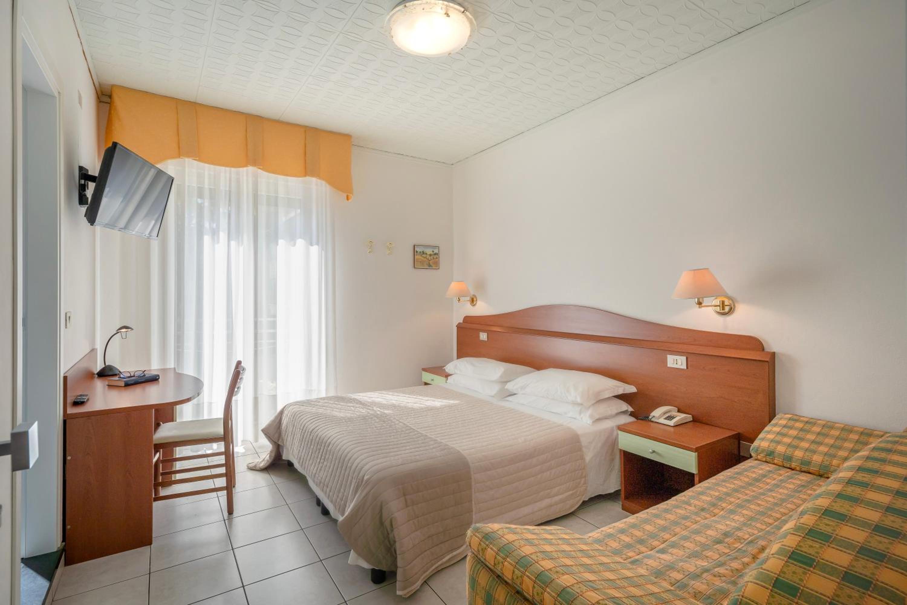 Triple Room With Balcony