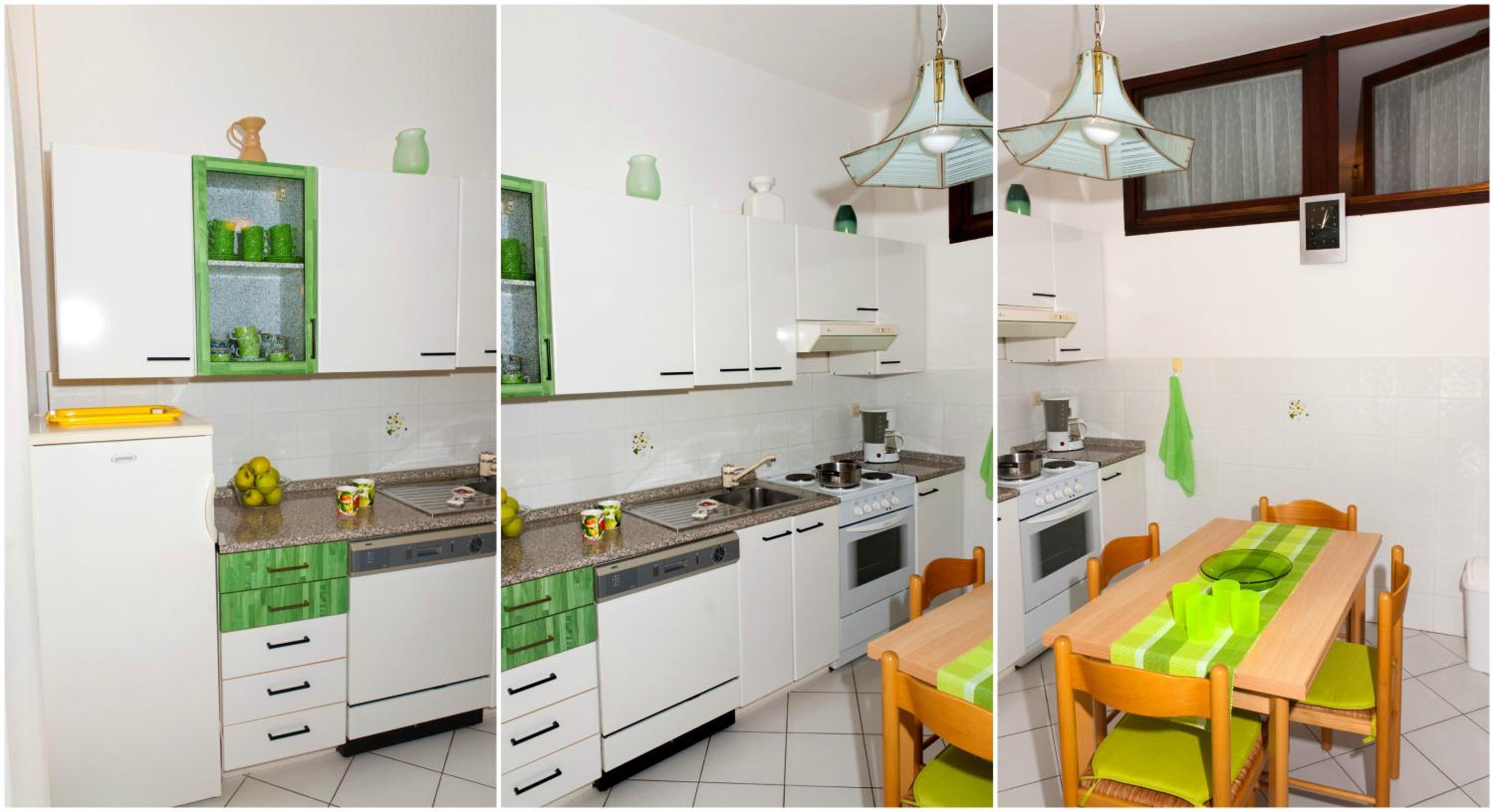Apartment with Terrace photo 2