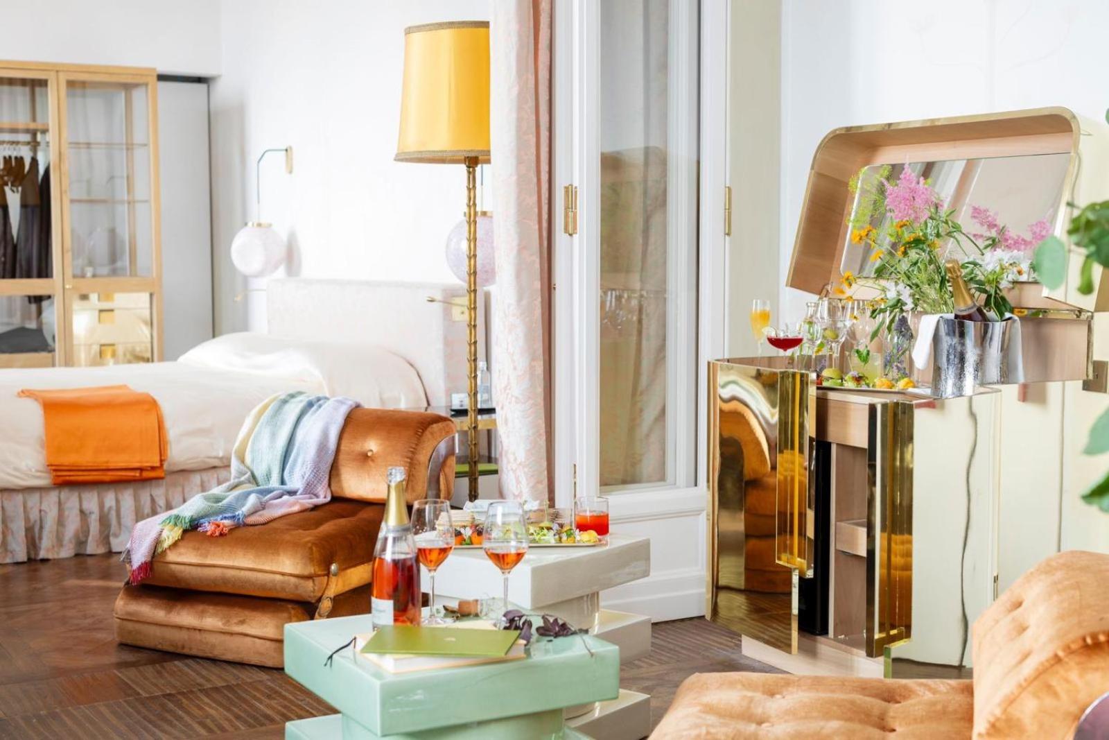 Suite with City View