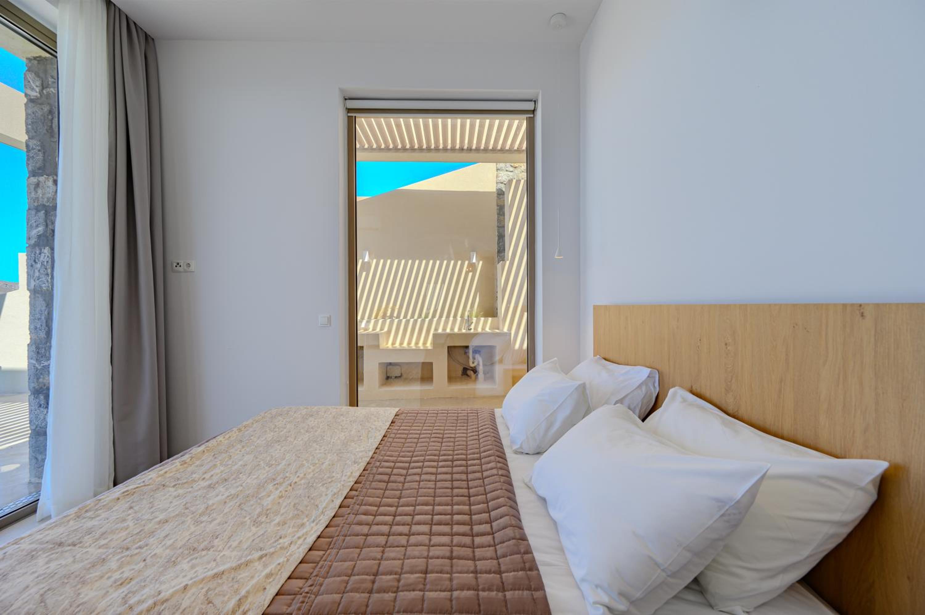 One-Bedroom Villa - Pyrgos Exquisite 6 photo 3