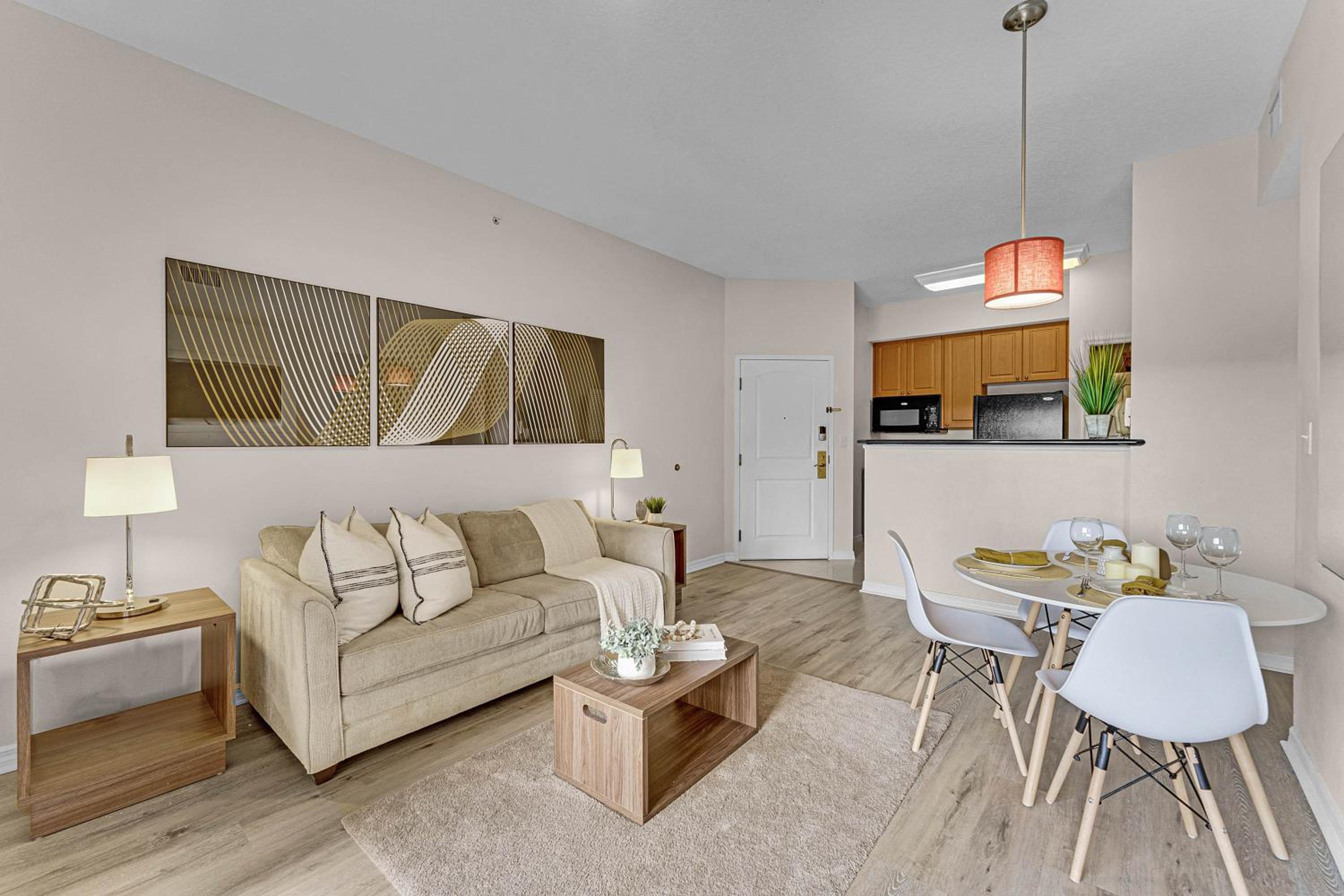 One-Bedroom Apartment