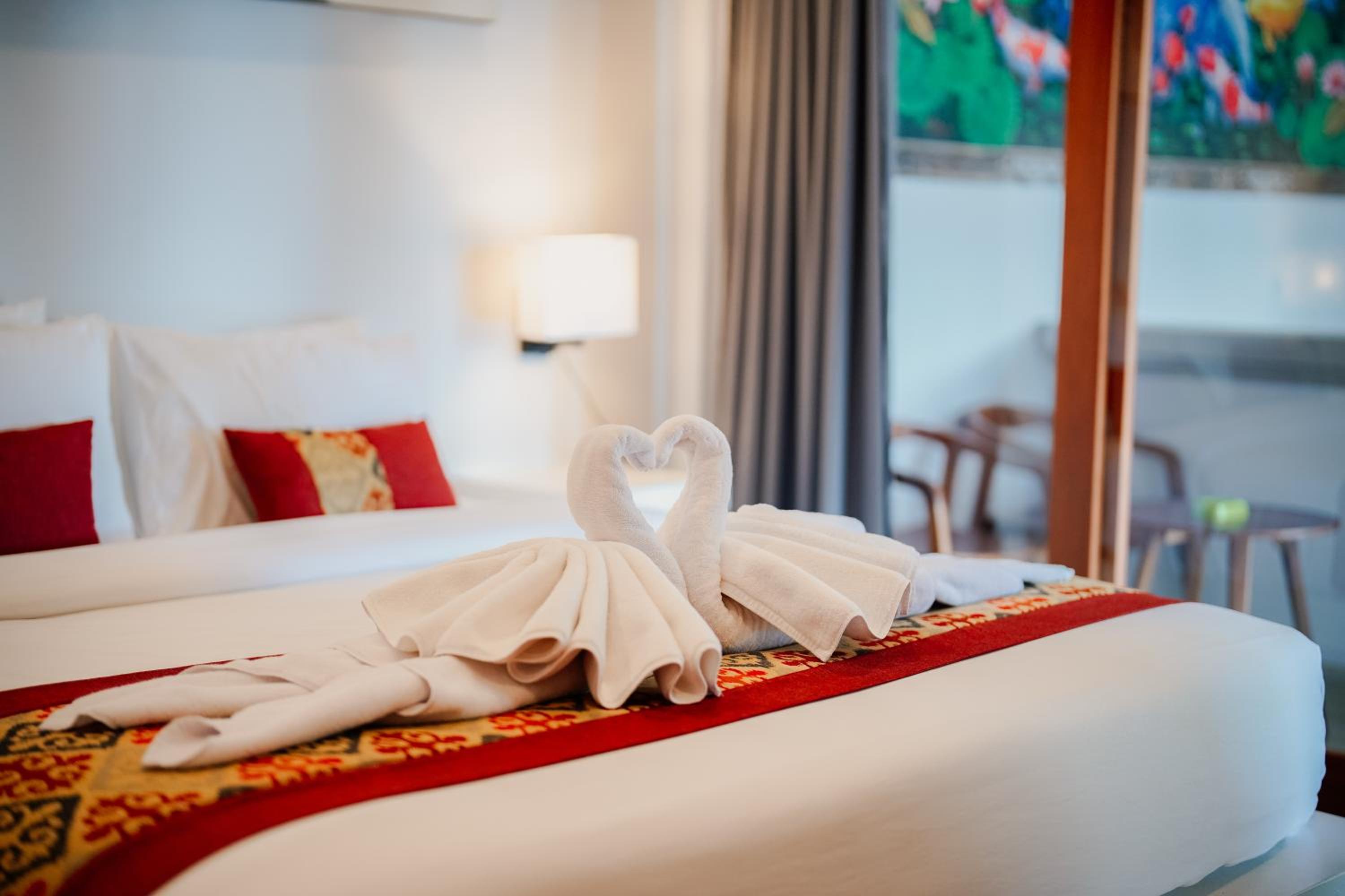 Deluxe Double Room - Photo 9