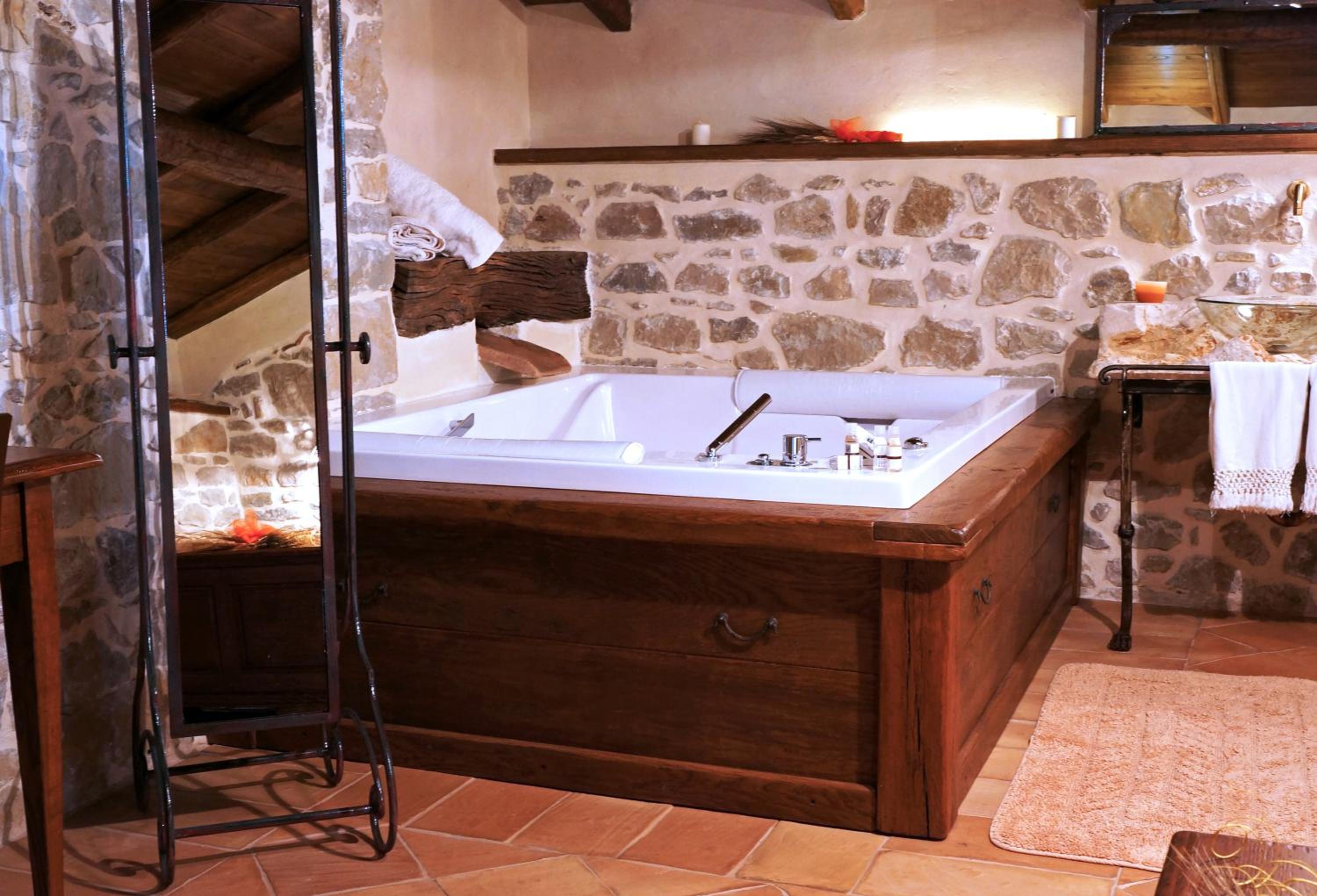 Superior Suite - Photo 3
