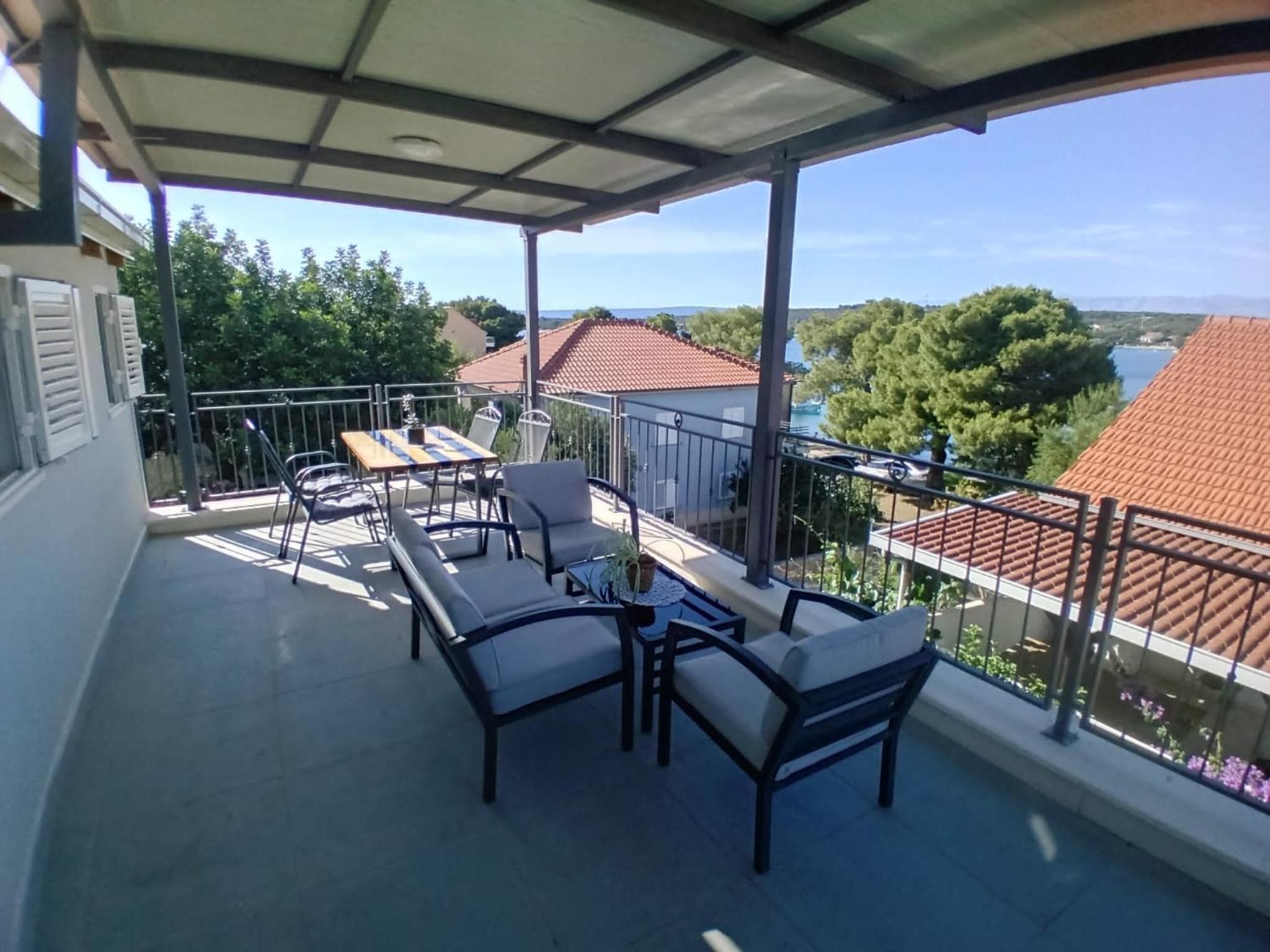 Apartment with Terrace photo 3