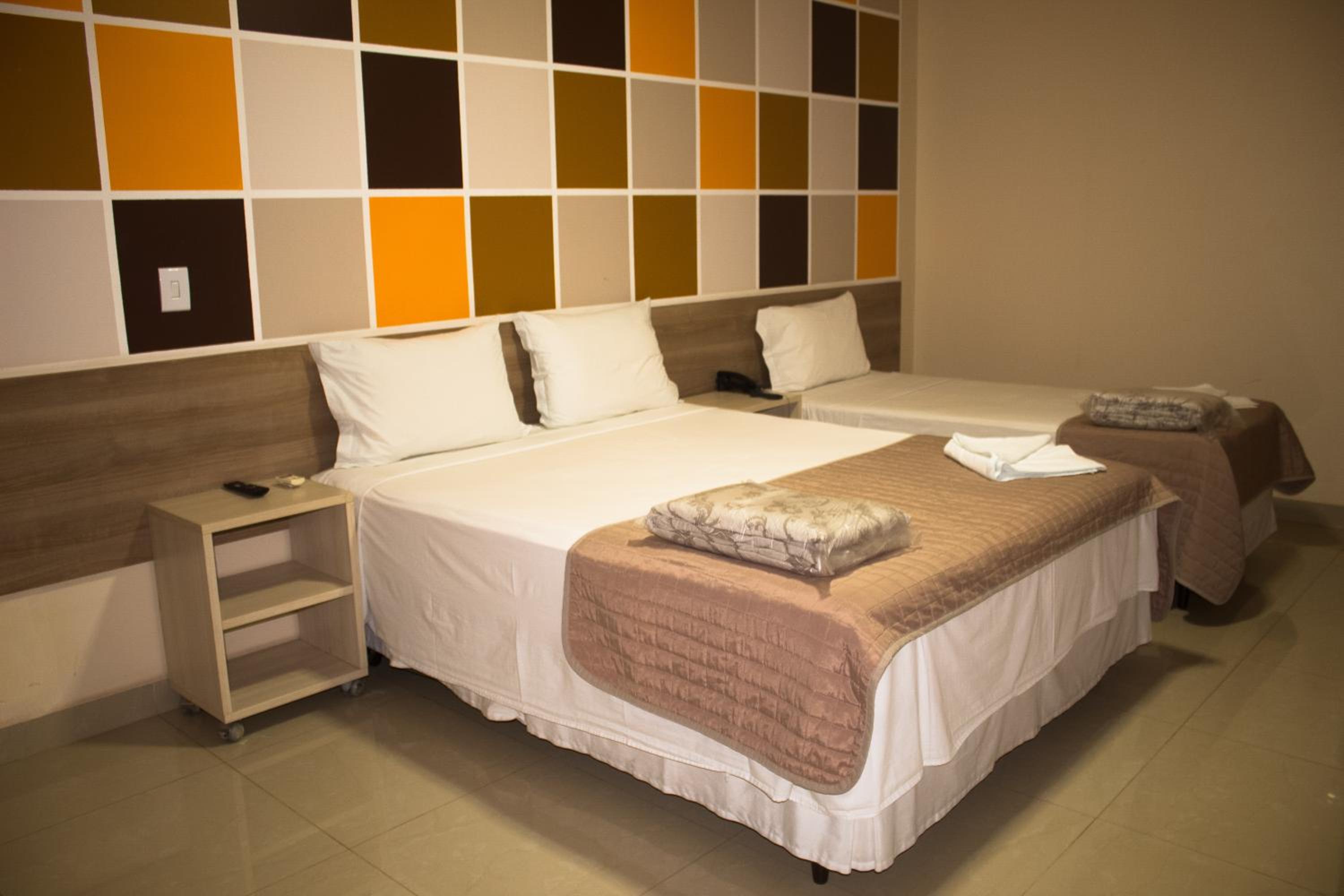 Deluxe Queen Room photo 2