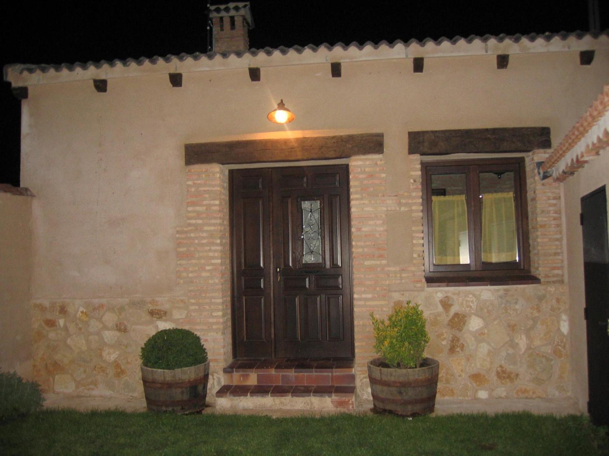 Two-Bedroom House photo 2